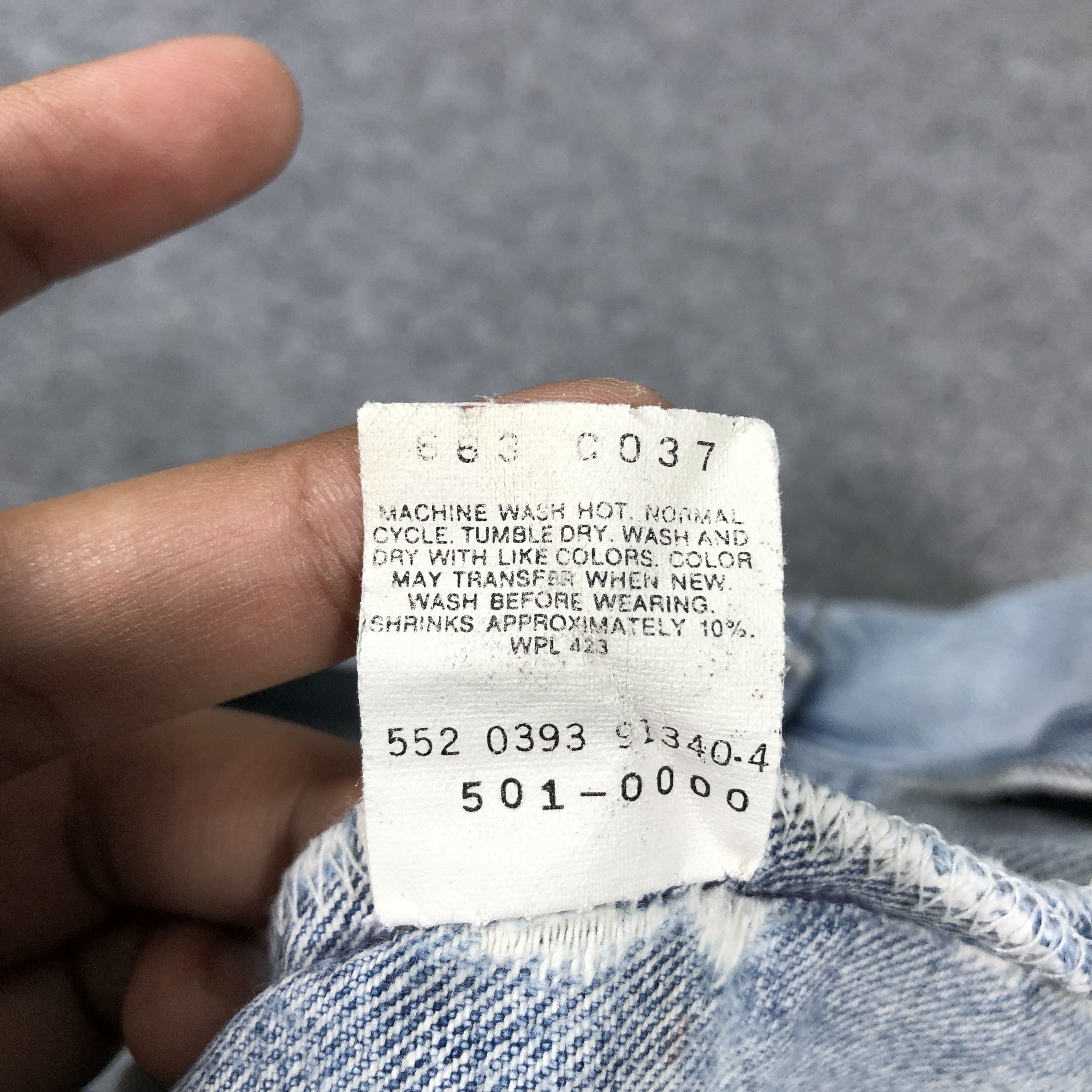 Levi's × Vintage 90s Vintage Levis 501 Jeans Fly Button L1080W Size US 32 / EU 48 - 8 Thumbnail
