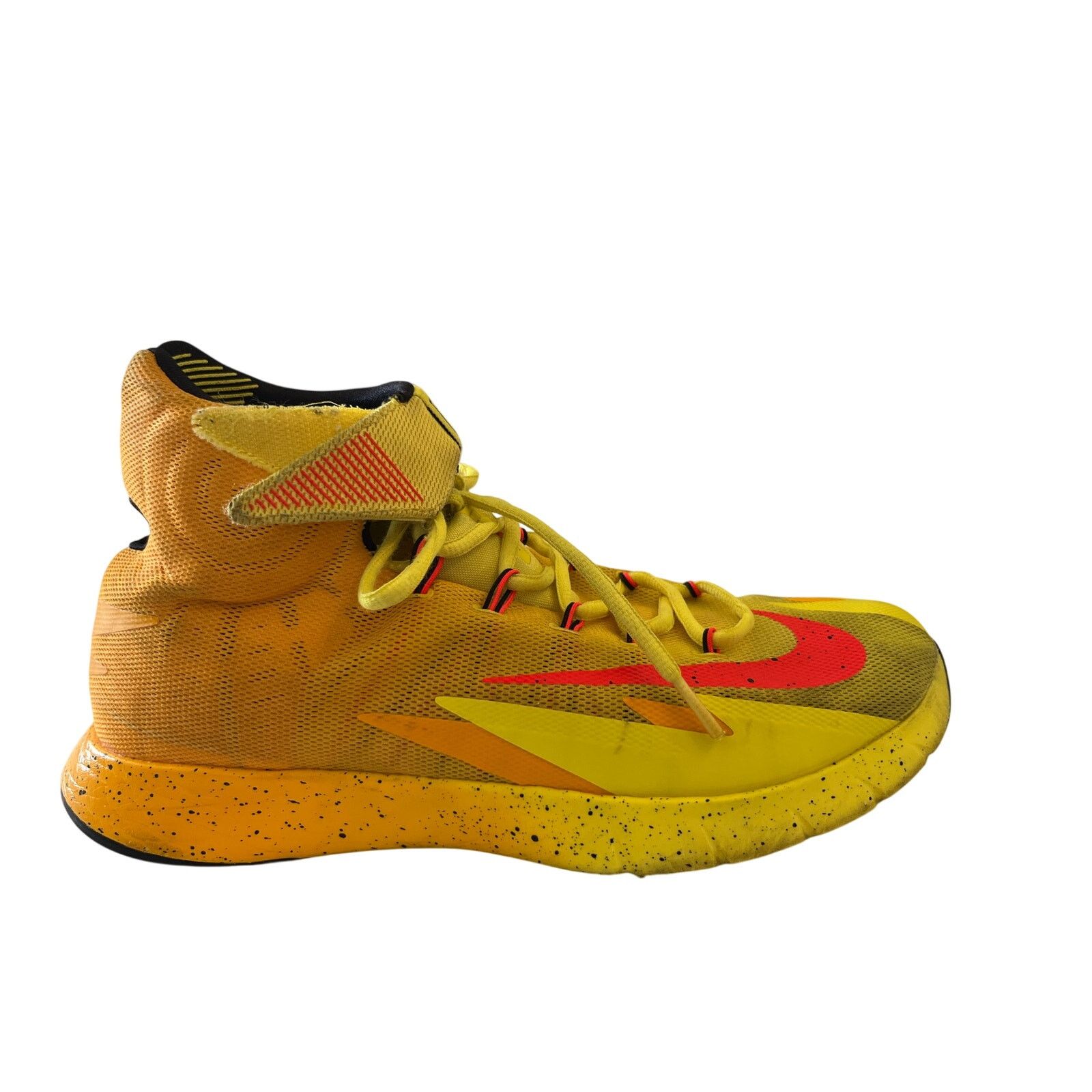 Nike Rare Nike HyperRev 2014 Kyrie Irving Cleveland Cavaliers sz8 Size US 8 / EU 41 - 8 Thumbnail