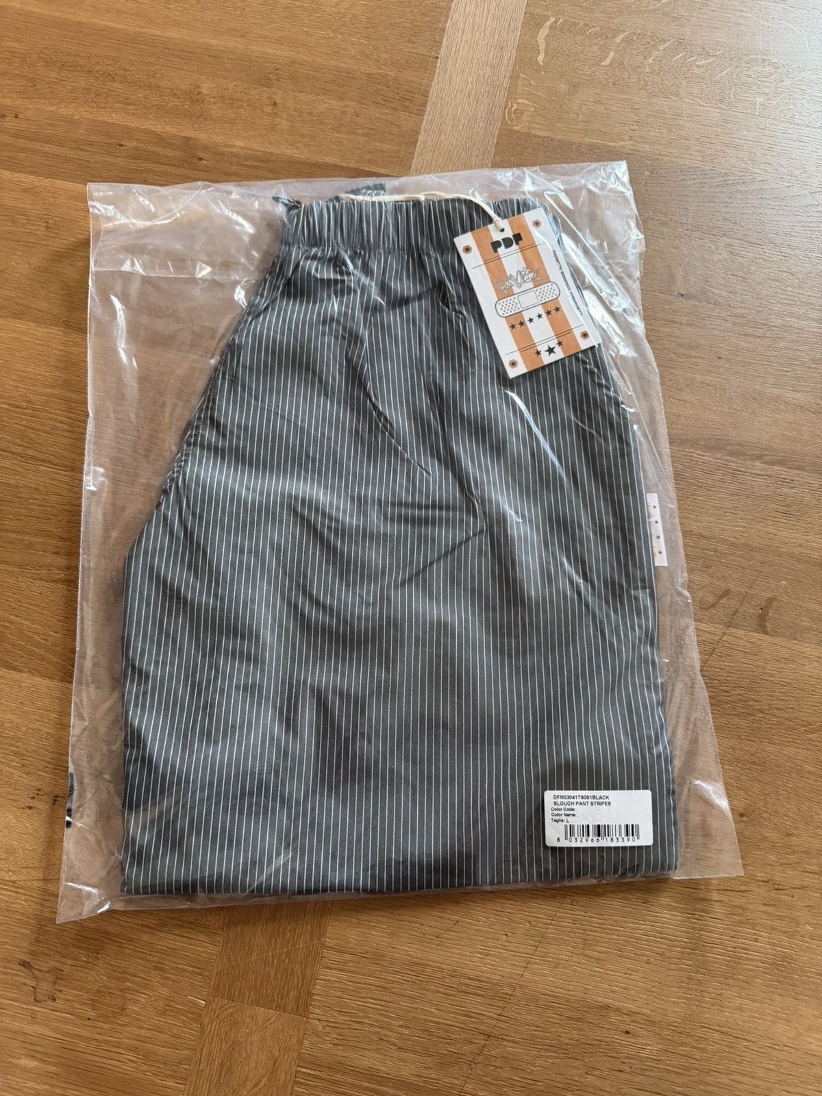 PDF PDF Channel slou h pants Stripes SS26 Size US 34 / EU 50 - 5 Thumbnail