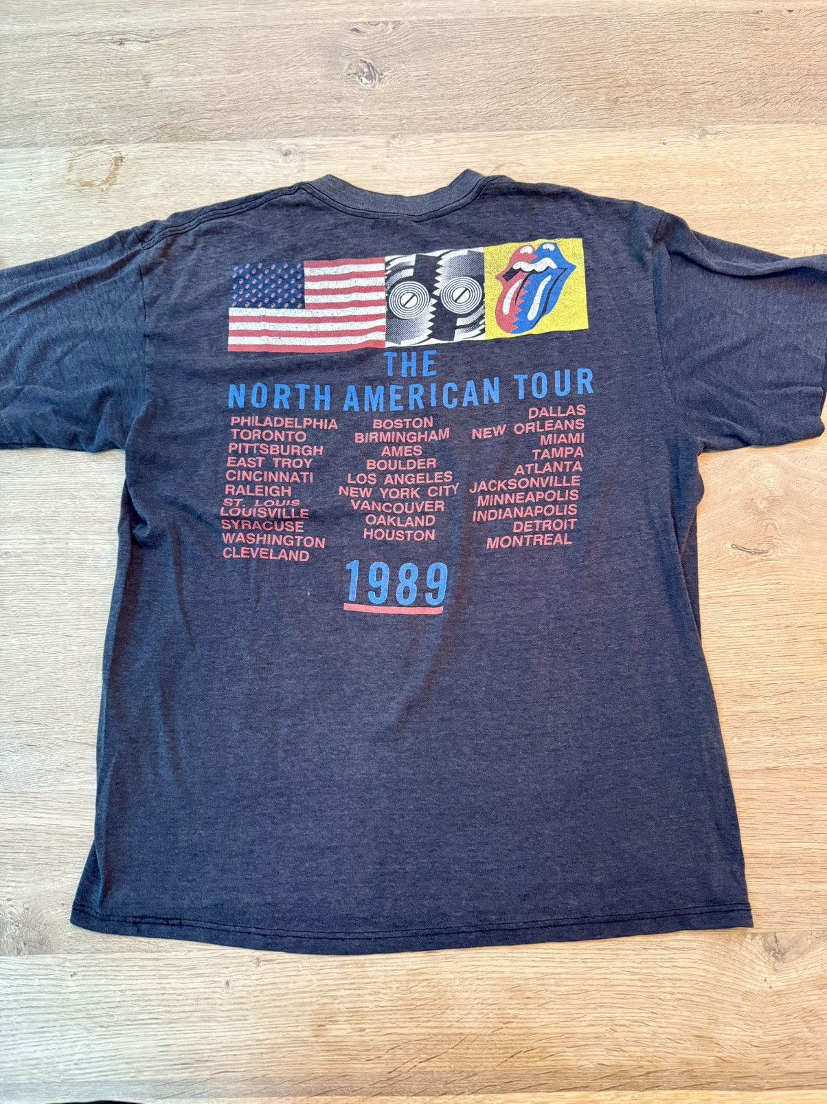 Vintage Rolling Stones vintage tshirt 1989 Size US M / EU 48-50 / 2 - 2 Thumbnail