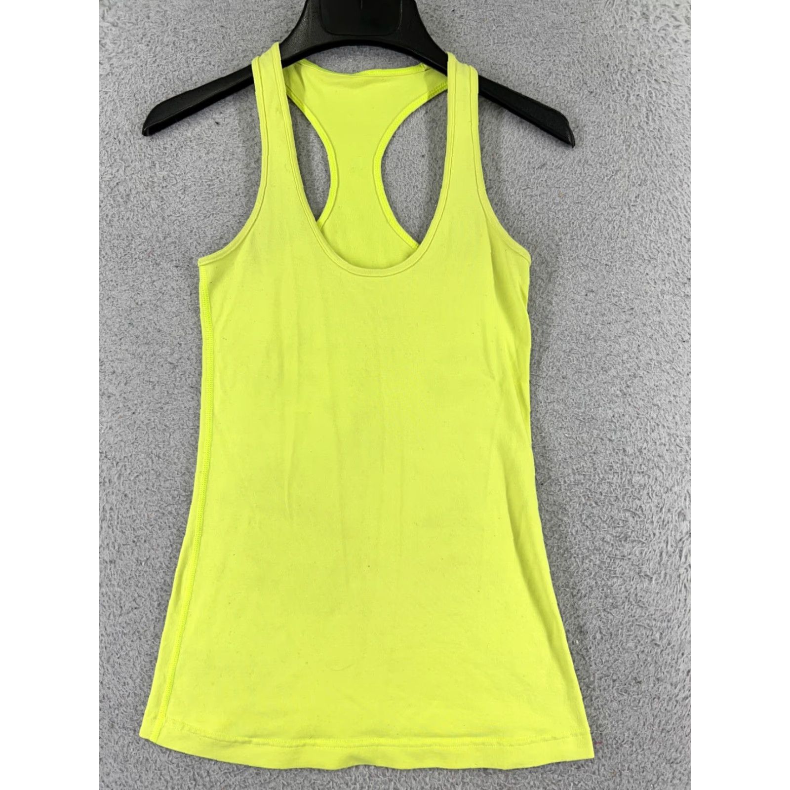 Lululemon Lululemon Shirt Women L Yellow Tank Sleeveless Gym Yoga READ Size L / US 10 / IT 46 - 2 Thumbnail