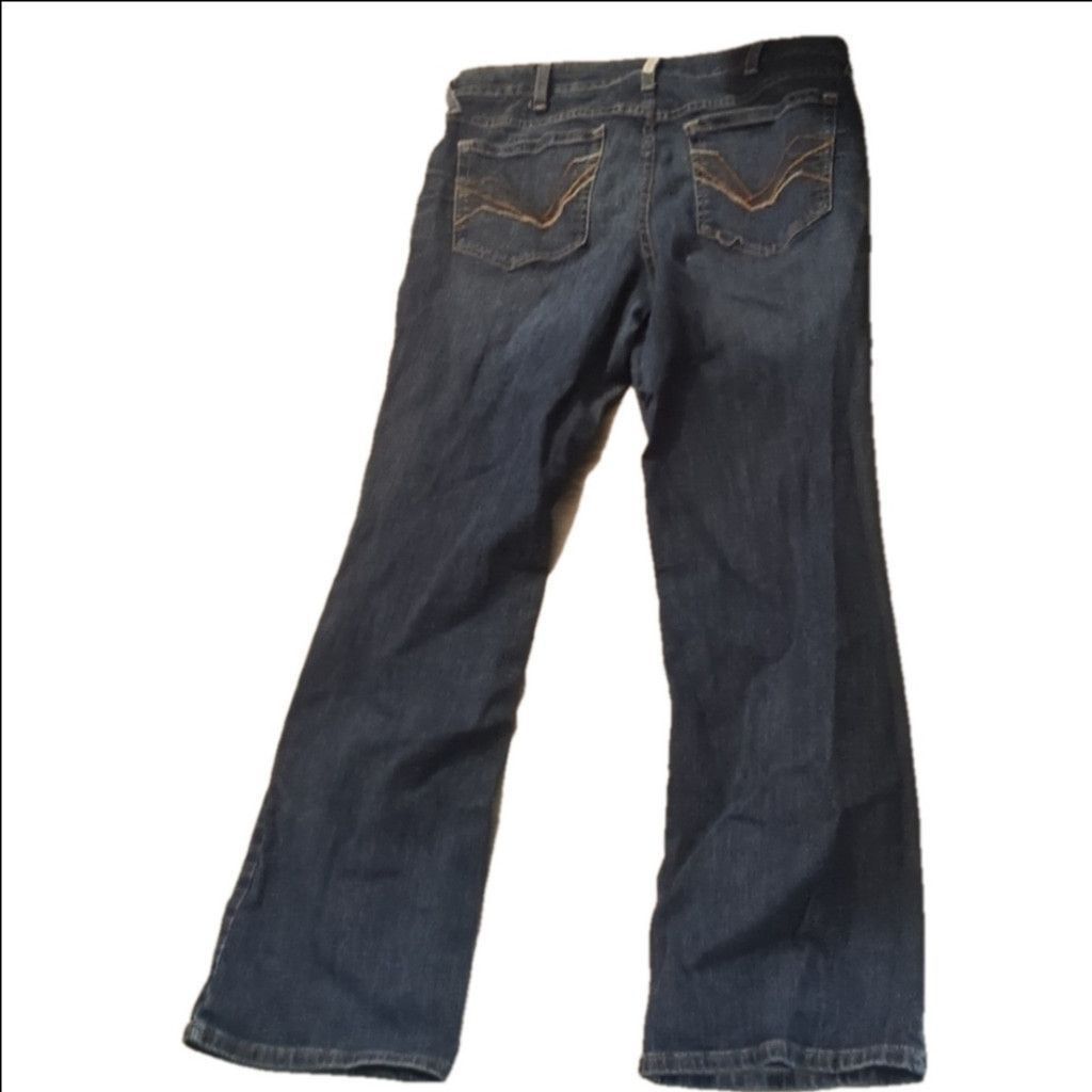 Ariat Ariat Real Me Denim Jeans Size 33R Size US 33 - 7 Thumbnail