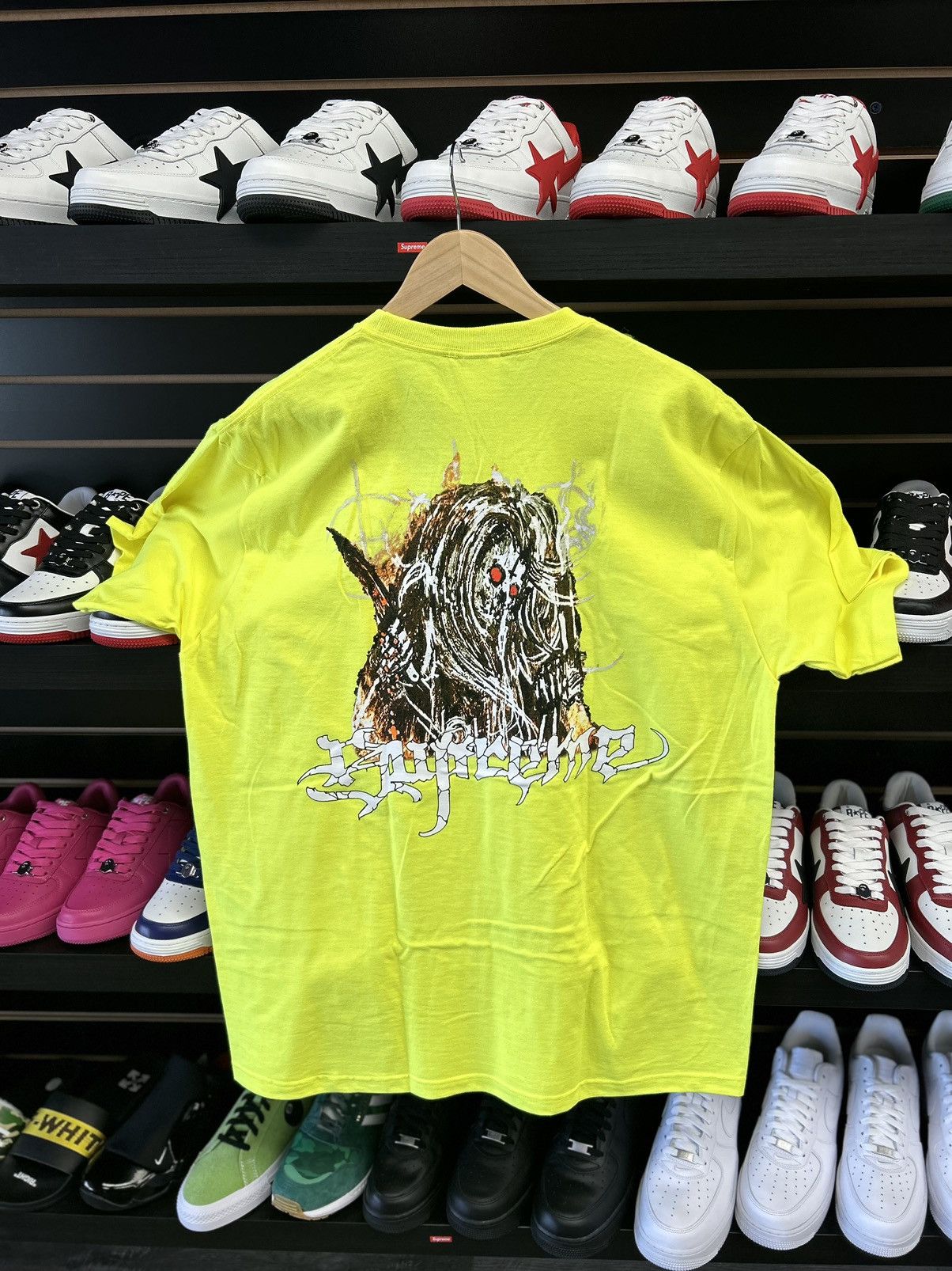 Supreme Supreme Gremlin T-shirt Size US XL / EU 56 / 4 - 2 Thumbnail