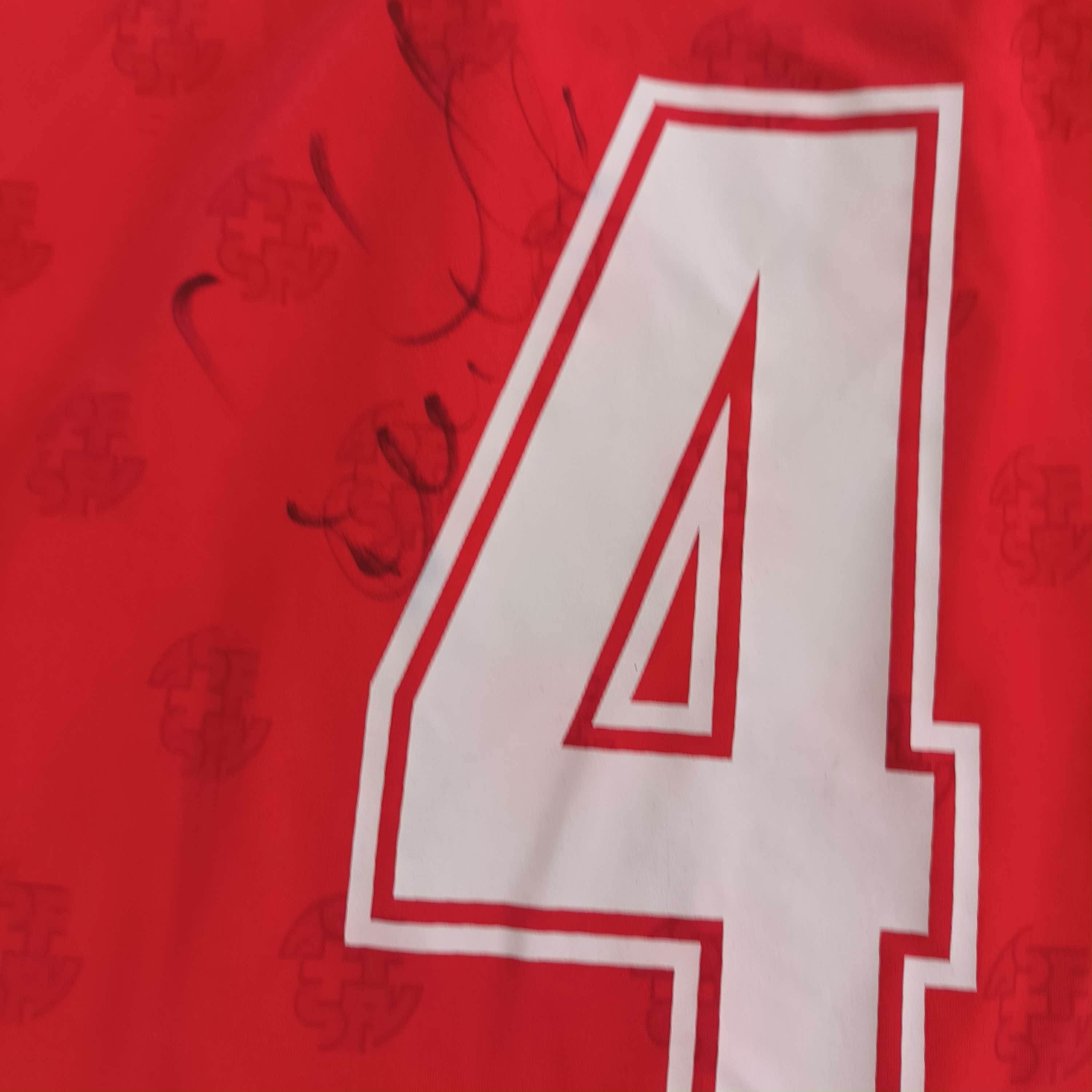 Lotto Sport SIGNED Switzerland 94-96 Lotto home #4 football jersey sz L Size US L / EU 52-54 / 3 - 5 Thumbnail