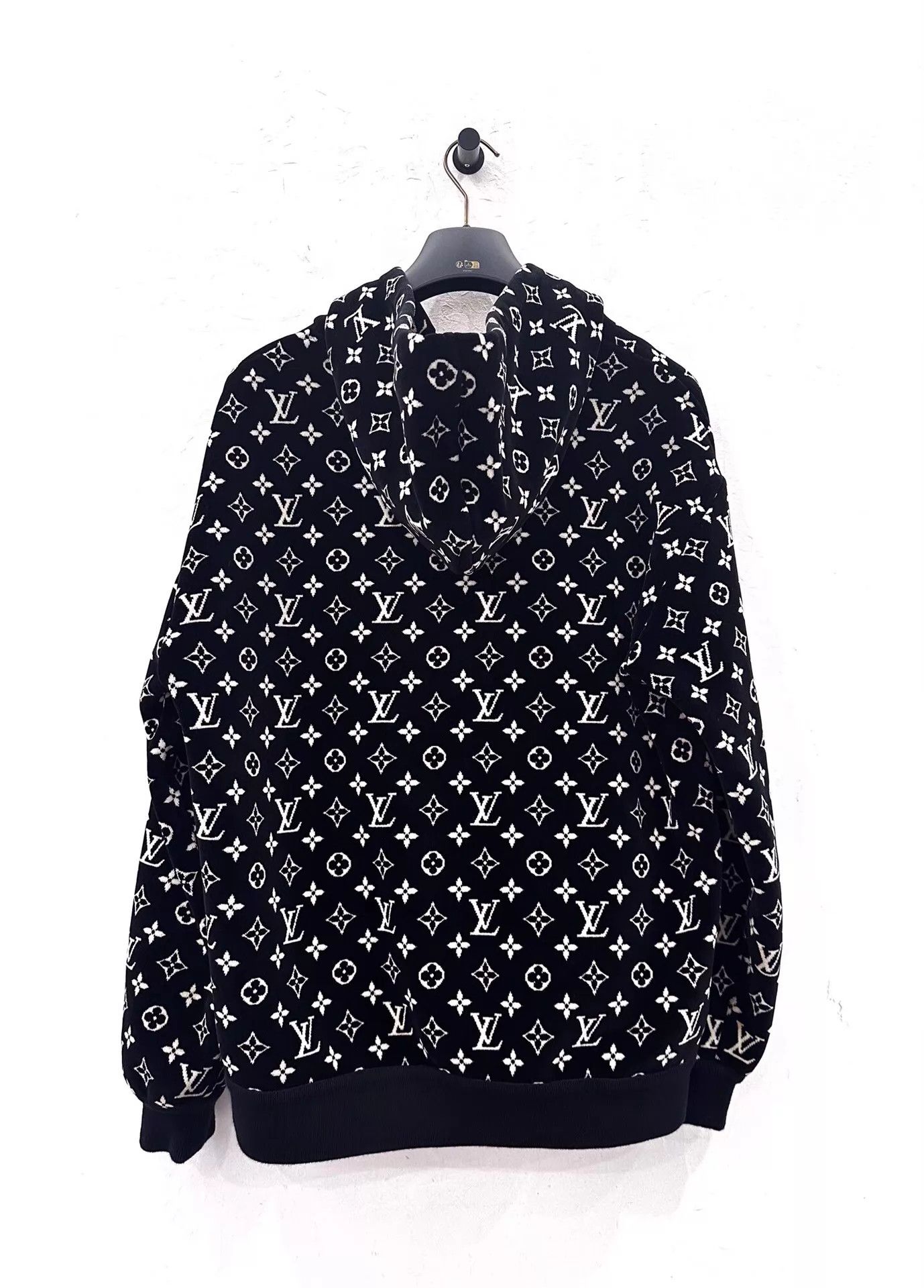 Louis Vuitton LV White Monogram All Over Black Hoodie Women S 99 New Size US S / EU 44-46 / 1 - 3 Thumbnail