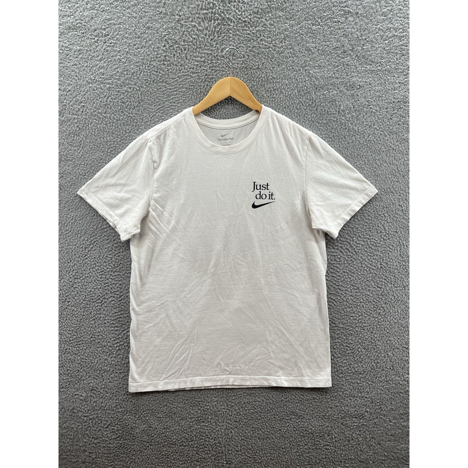 Nike Nike If You Need A Pat On The Back Get A Massage T-Shirt Size US L / EU 52-54 / 3 - 1 Thumbnail
