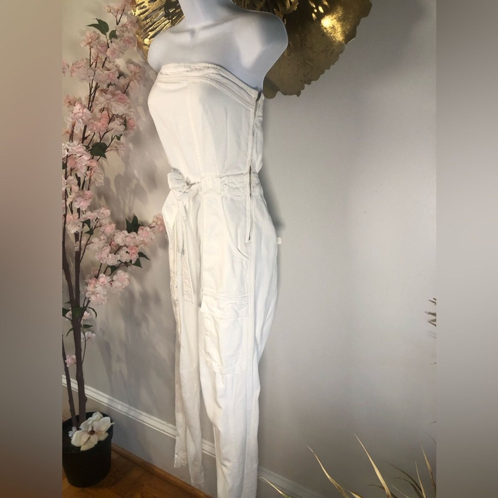 Free People Cargo Strapless white Romper belted Free people. Size 26" / US 2 / IT 38 - 7 Thumbnail