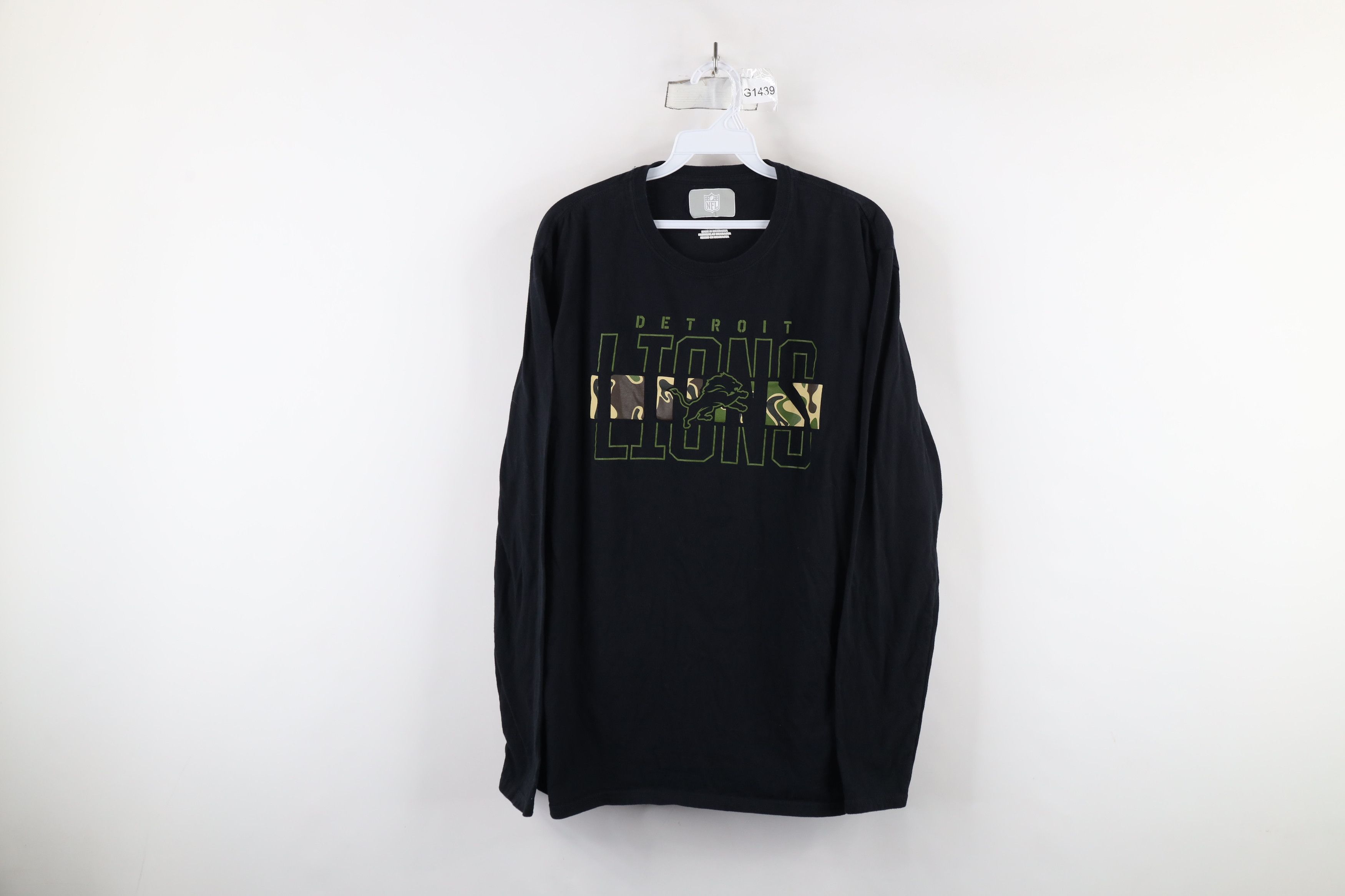 Vintage NFL Salute to Service Camouflage Lions Football T-Shirt Size US L / EU 52-54 / 3 - 1 Thumbnail