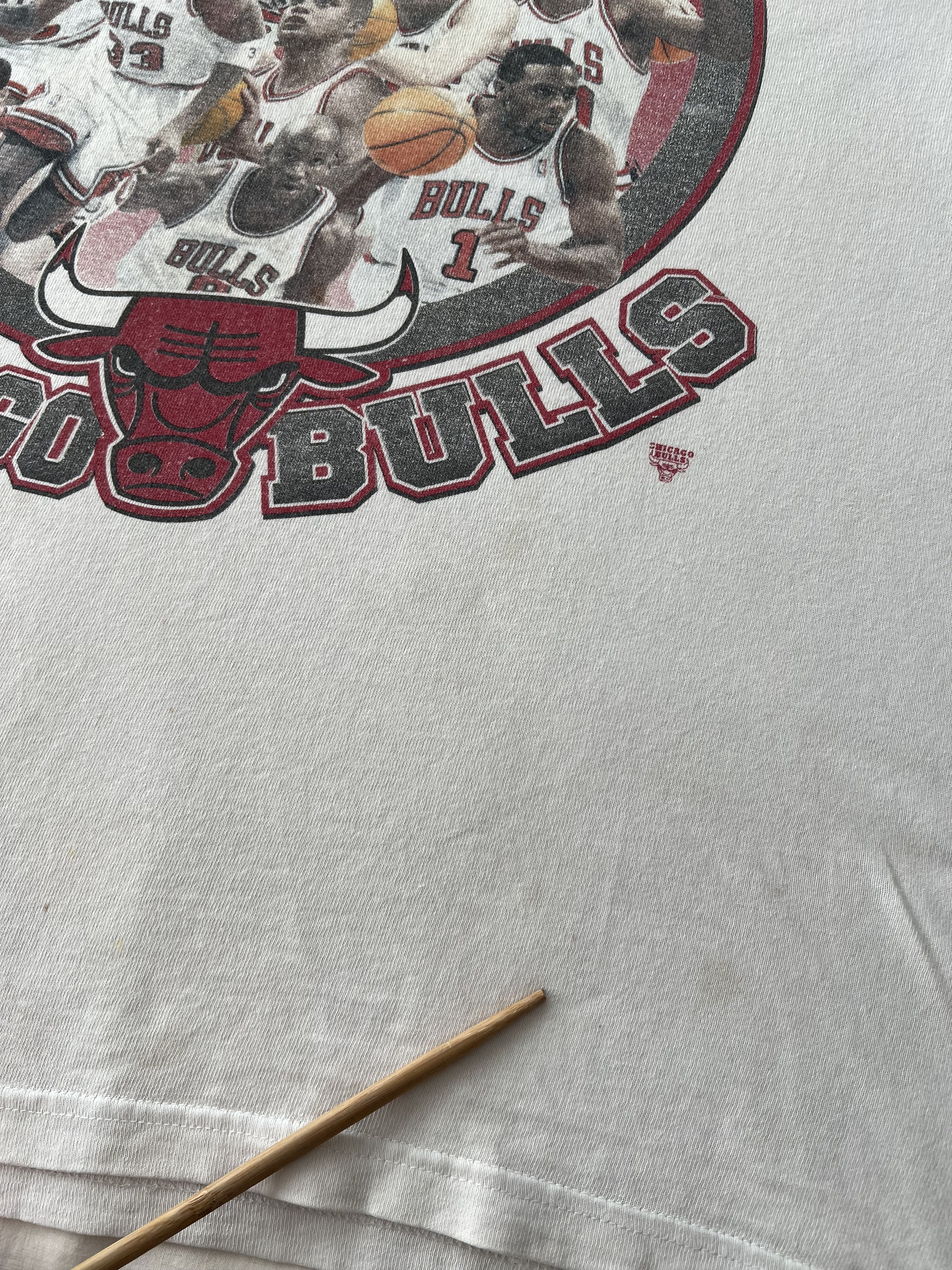 NBA Vintage 1997 Chicago Bulls NBA Finals Champs Starter T-shirt Size US M / EU 48-50 / 2 - 7 Thumbnail