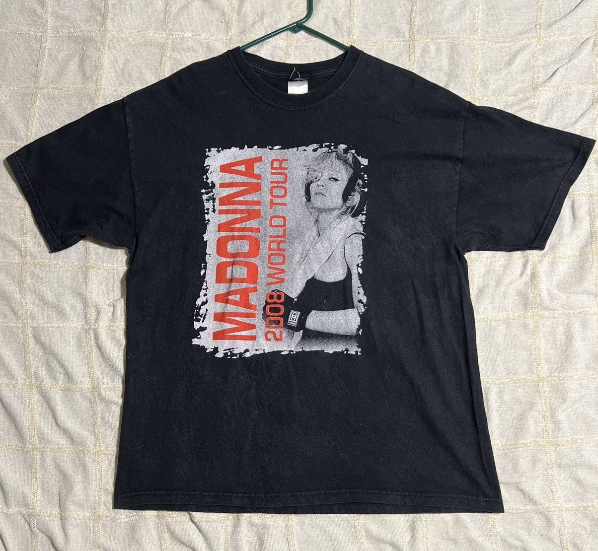 Vintage Vintage Madonna T-shirt Size US XL / EU 56 / 4 - 1 Thumbnail