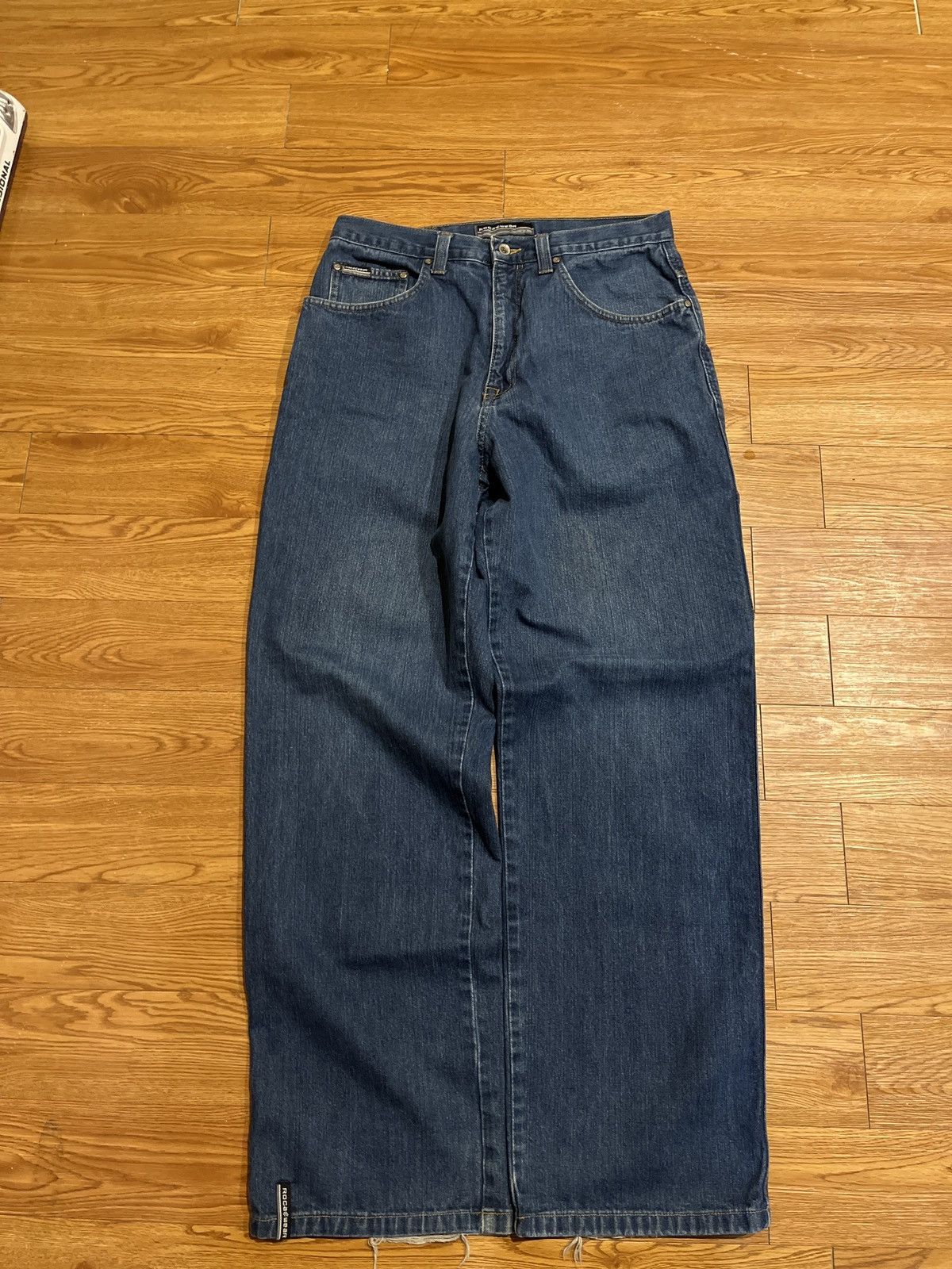 Rocawear vintage y2k basic rocawear jeans Size US 32 / EU 48 - 1 Thumbnail