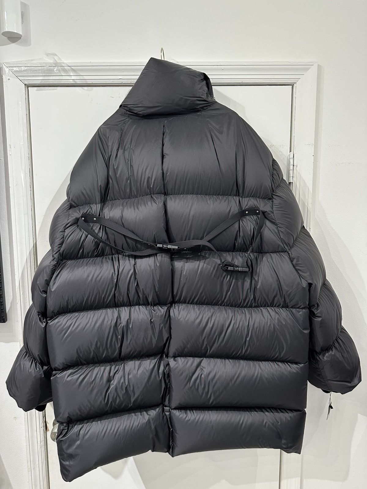 Rick Owens Rick Owens Jumbo Poncho Drella Goose Down Coat Black Size 56 Size US XL / EU 56 / 4 - 3 Thumbnail