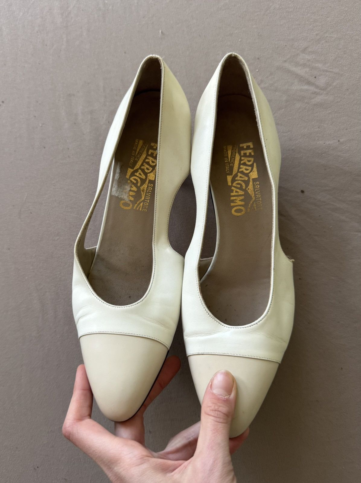 Salvatore Ferragamo Vintage Salvatore Ferragamo Leather Pumps Size US 8 / IT 38 - 6 Thumbnail