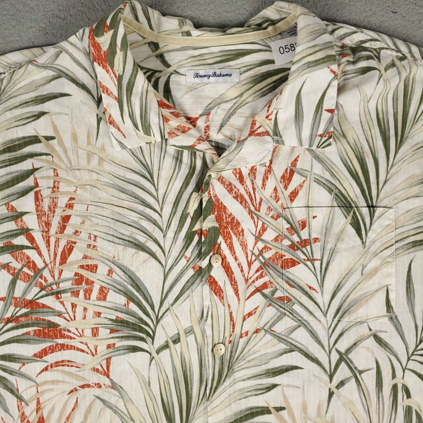 Tommy Bahama VINTAGE Tommy Bahama Shirt Mens 3XL Hawaiian Short Sleeve Button Up Collared Floral Tropical Beach Summer Size US XXL / EU 58 / 5 - 2 Thumbnail