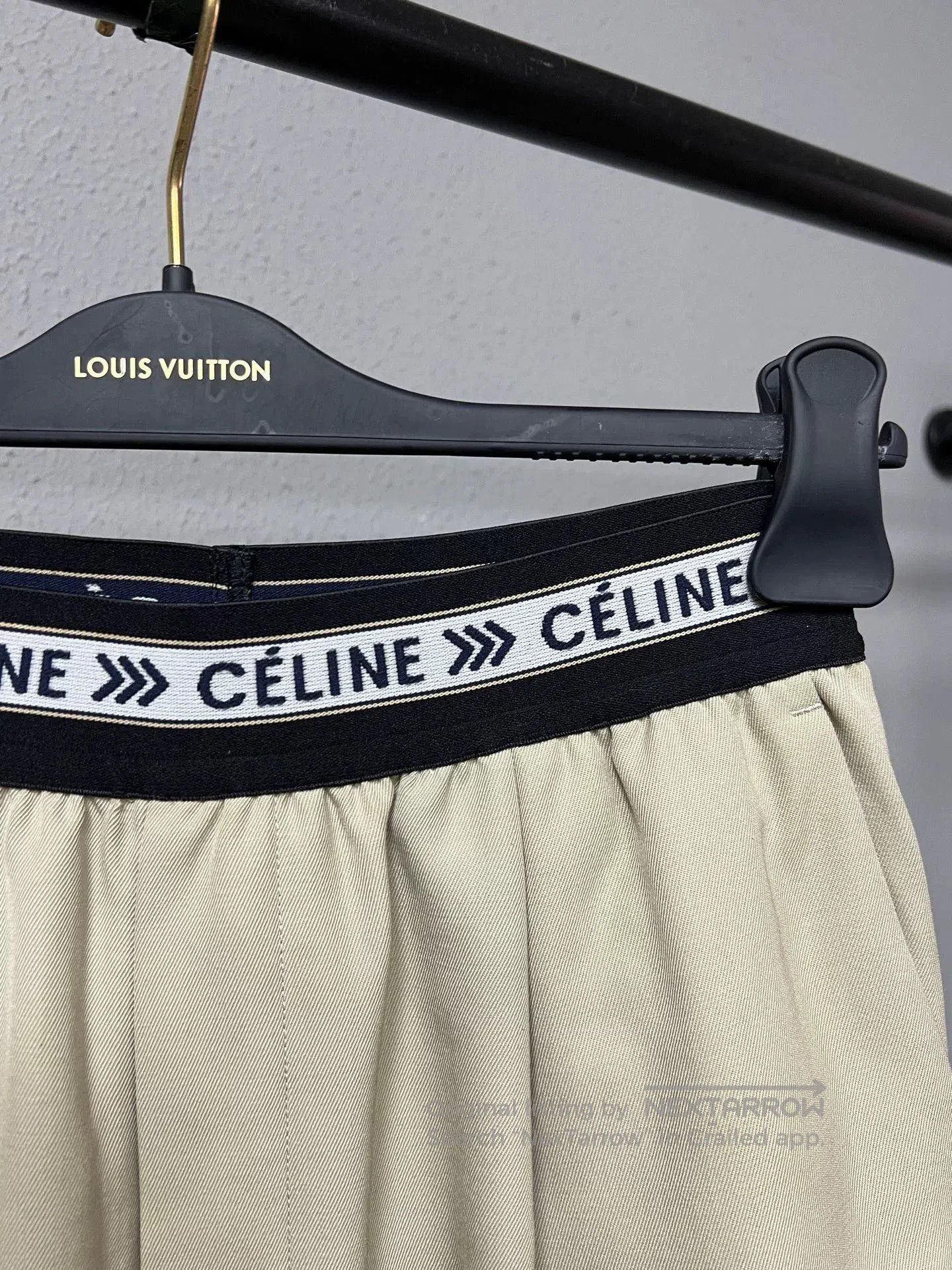 Celine beige wool waist-defining pants. Size 35" - 3 Thumbnail