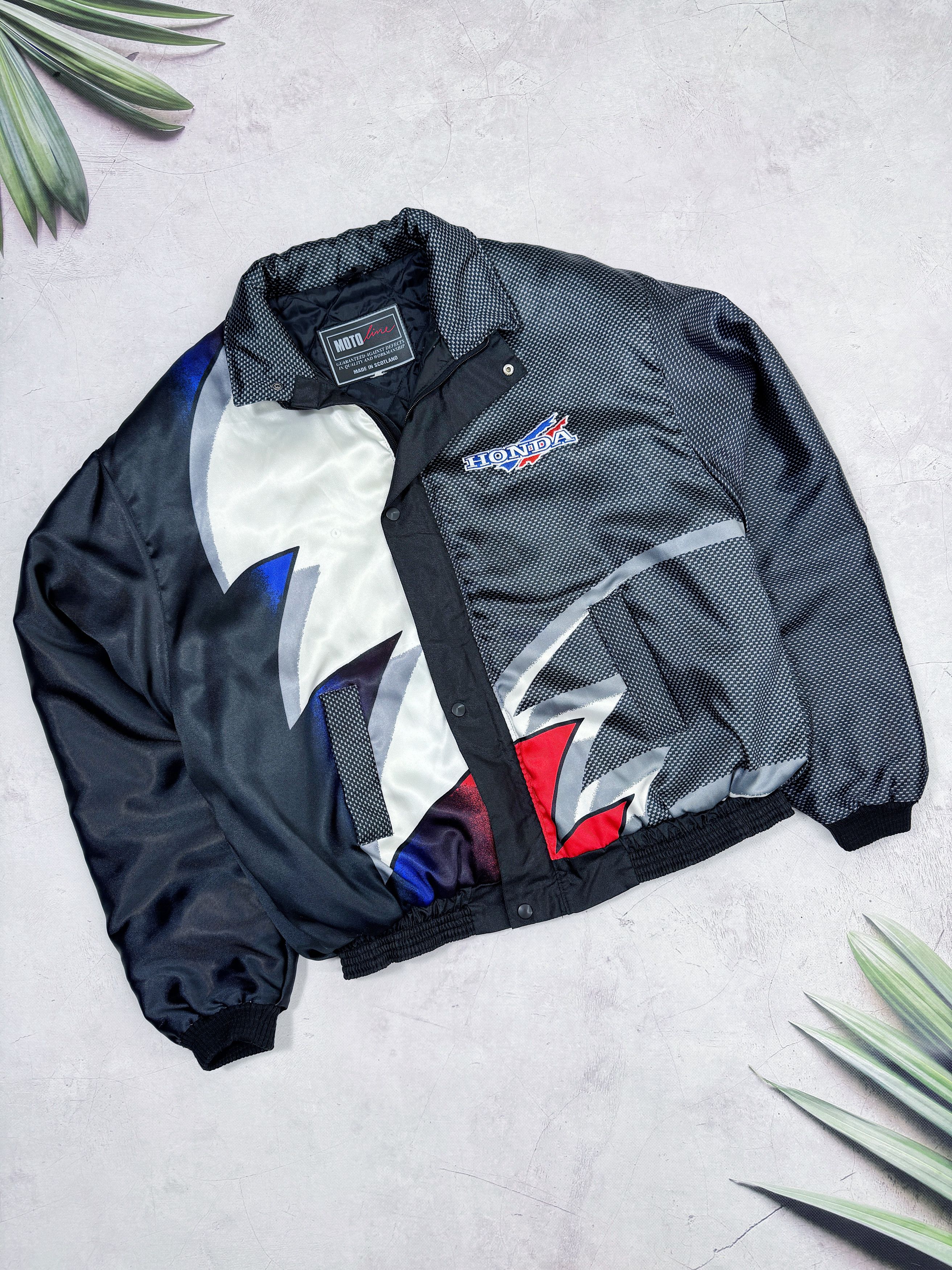 Honda × Racing × Vintage Vintage honda rothmans racing