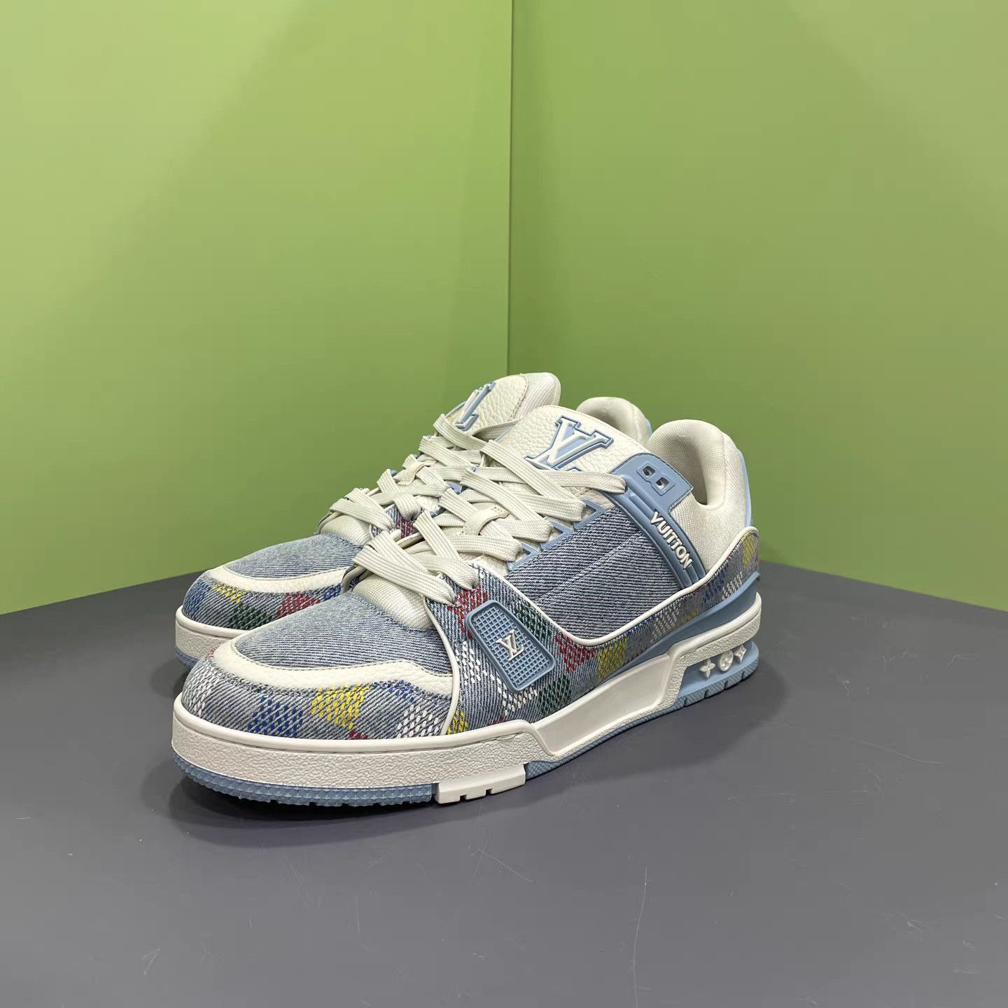 Louis Vuitton Blue Low-Top Sneakers with Colorful Accents Size US 8 / EU 41 - 1 Thumbnail