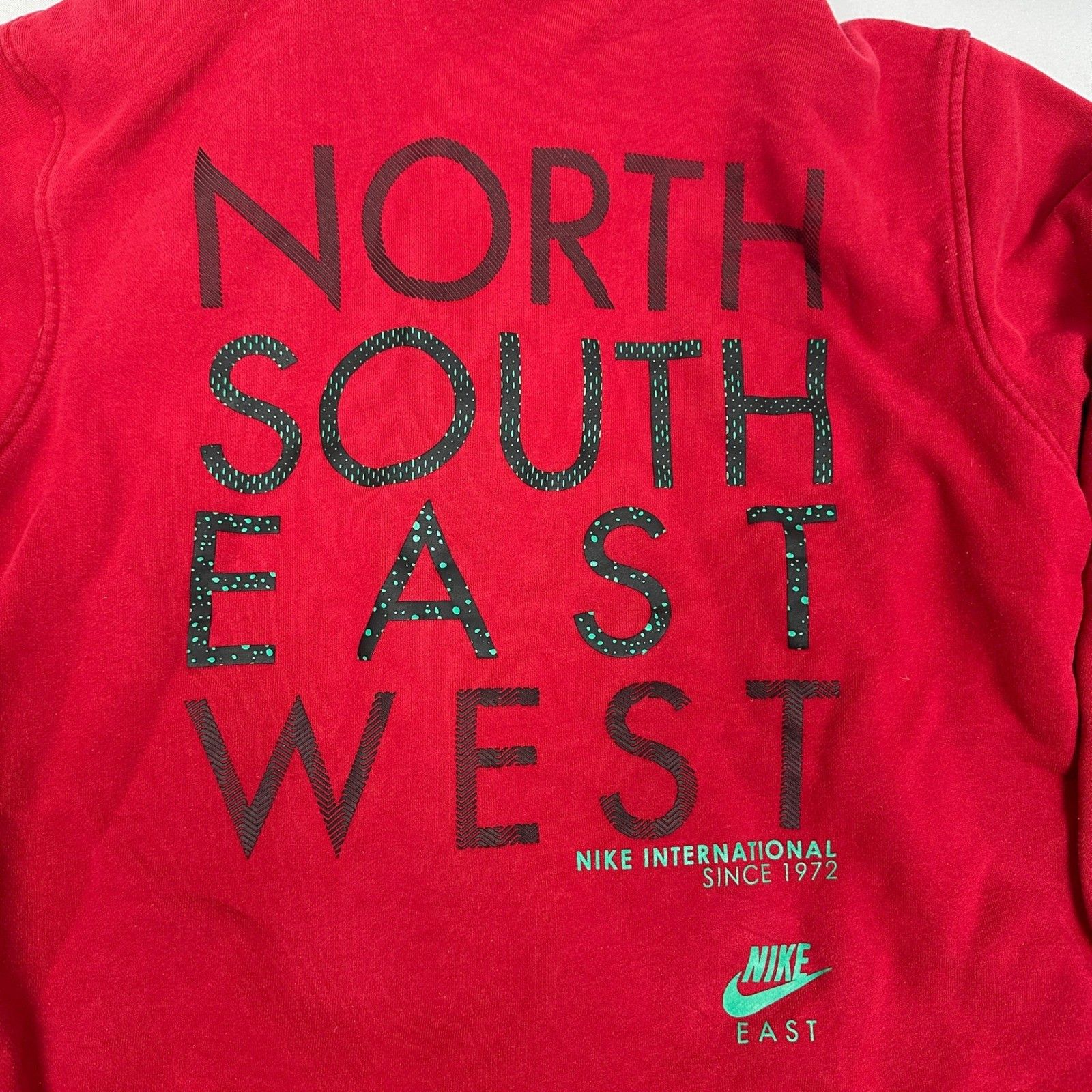 Nike Nike Sportswear Hoodie Mens Large Red Zip Up "N S E W" Size US L / EU 52-54 / 3 - 9 Thumbnail
