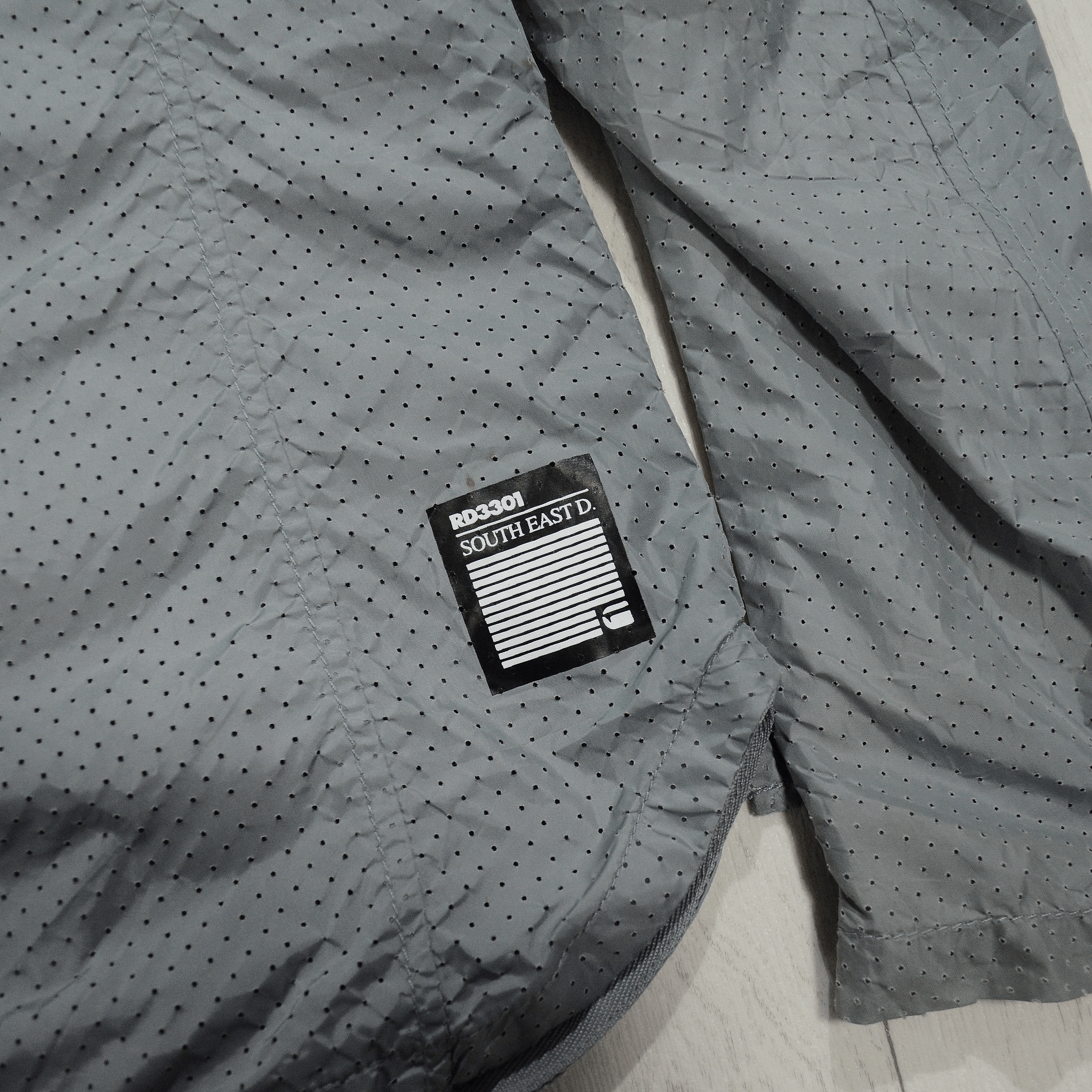 G-Star G-star Raw Light Grind Perfor Jacket Hooded Size L-M Gray Size US L / EU 52-54 / 3 - 10 Thumbnail