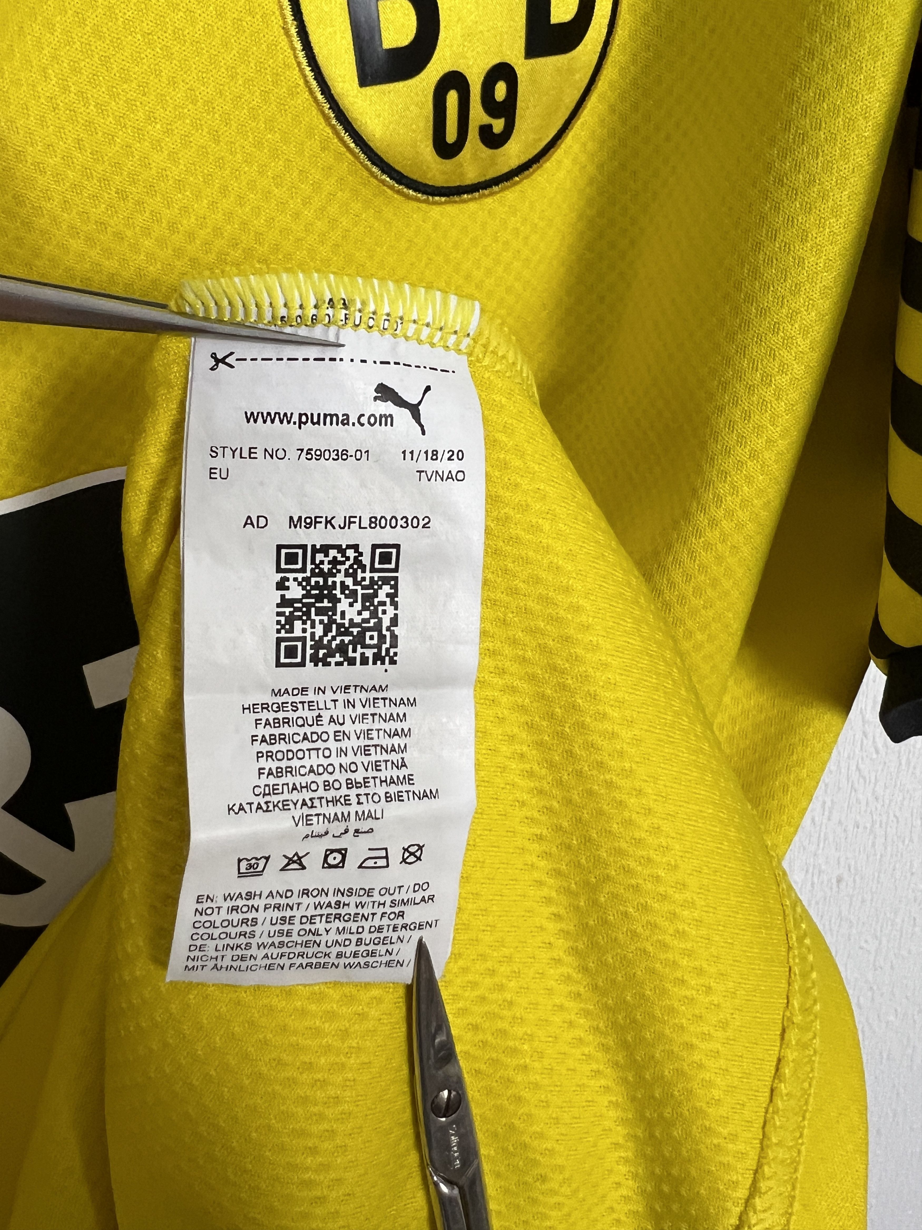 Puma Borussia Dortmund Home football shirt 2021 Soccer Puma Size US XL / EU 56 / 4 - 10 Thumbnail