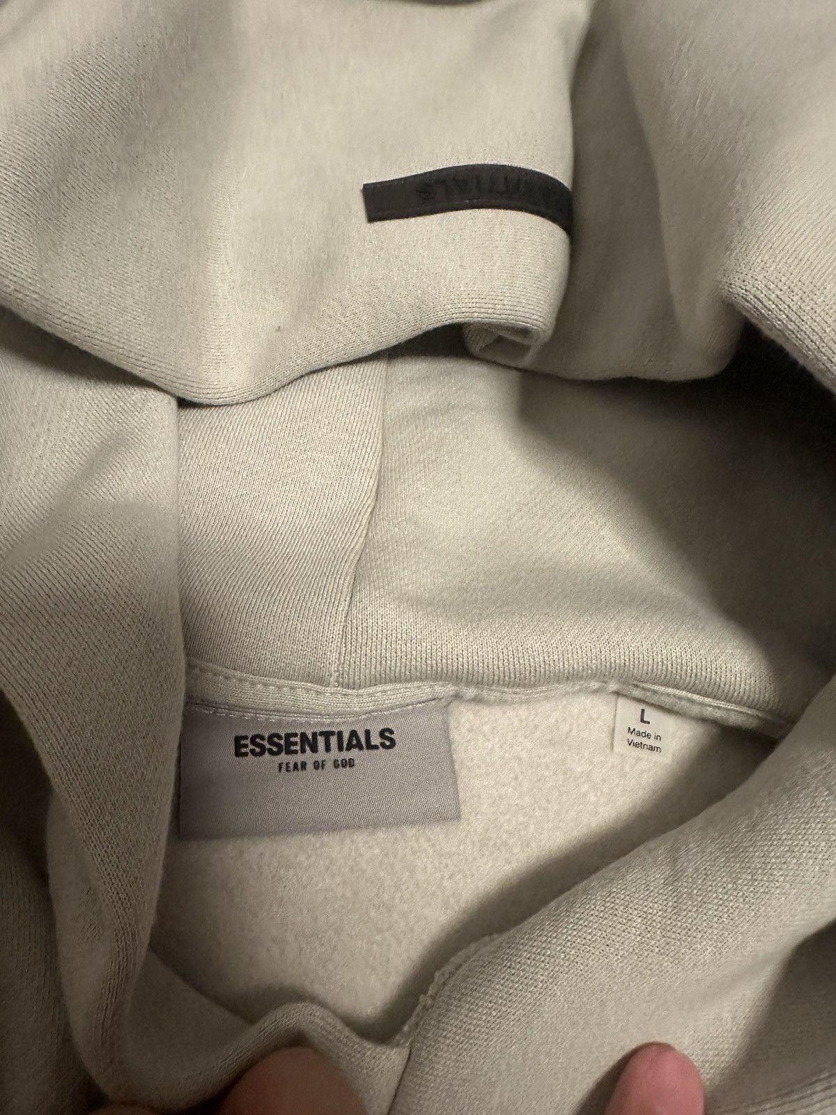 Essentials × Fear of God Fear Of God Essentials SSENSE Exclusive Hoodie Concrete Size US L / EU 52-54 / 3 - 8 Thumbnail