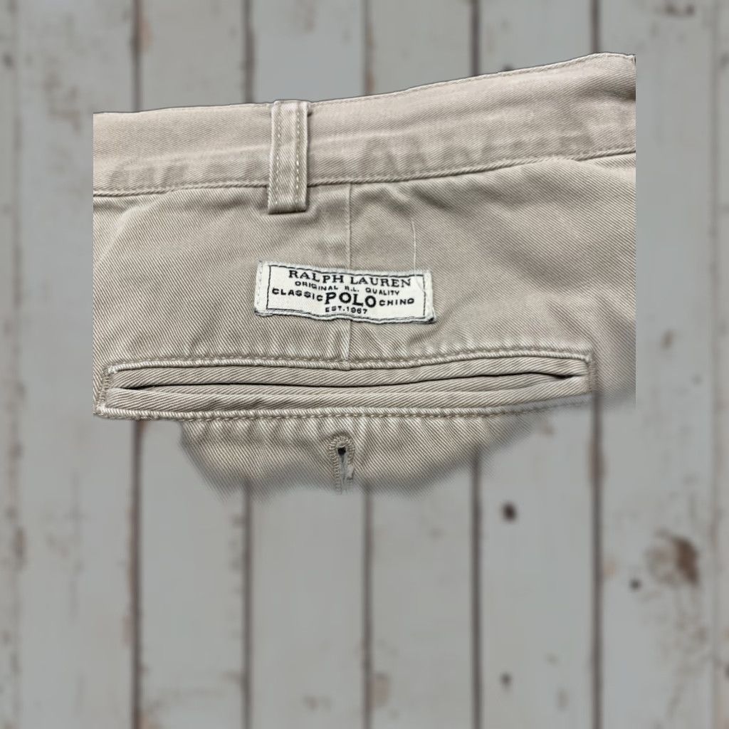 Polo Ralph Lauren VINTAGE Polo Ralph Lauren Tyler Chino Shorts Size 40 Pleated Khaki Tan Classic 90s Mens Size US L / EU 52-54 / 3 - 1 Thumbnail