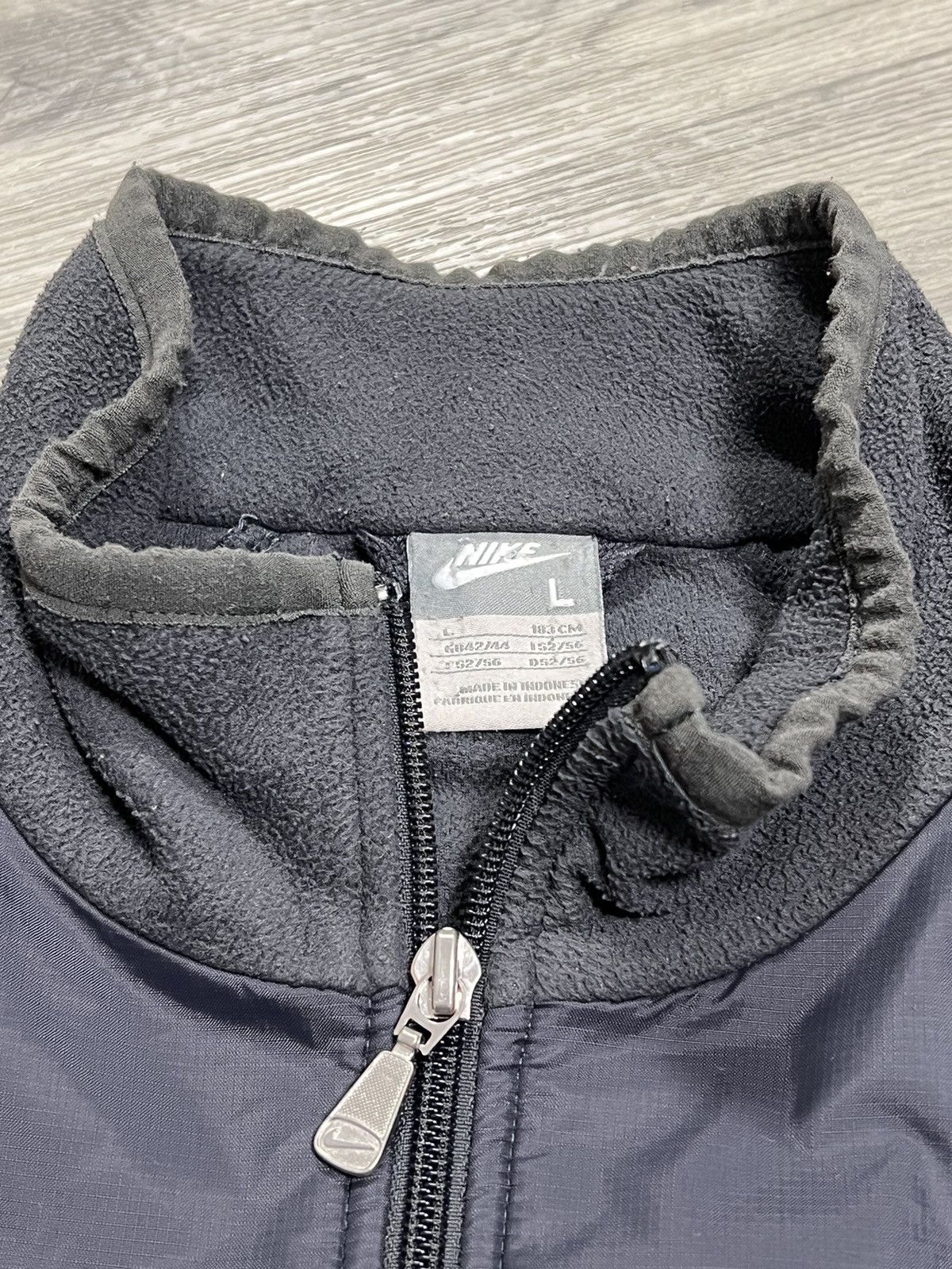 Vintage Vintage Nike ACG Grey Fleece Jacket Mens L Size US L / EU 52-54 / 3 - 4 Thumbnail
