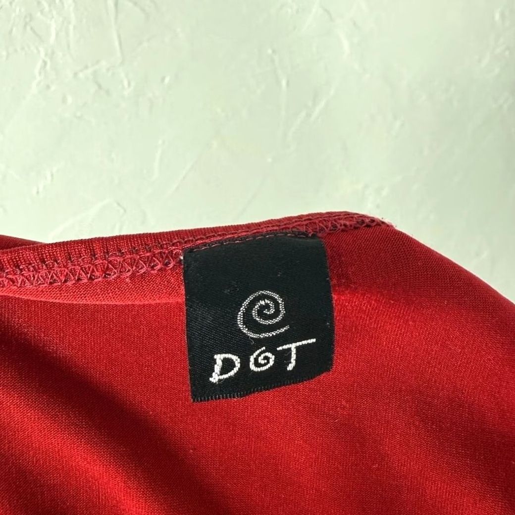 Vintage VINTAGE Dot Women's Shirt S Red Cropped Sleeveless Floral Knit/Polyester Blouse 70s Groovy Halter Top W3-3 Size S / US 4 / IT 40 - 6 Thumbnail