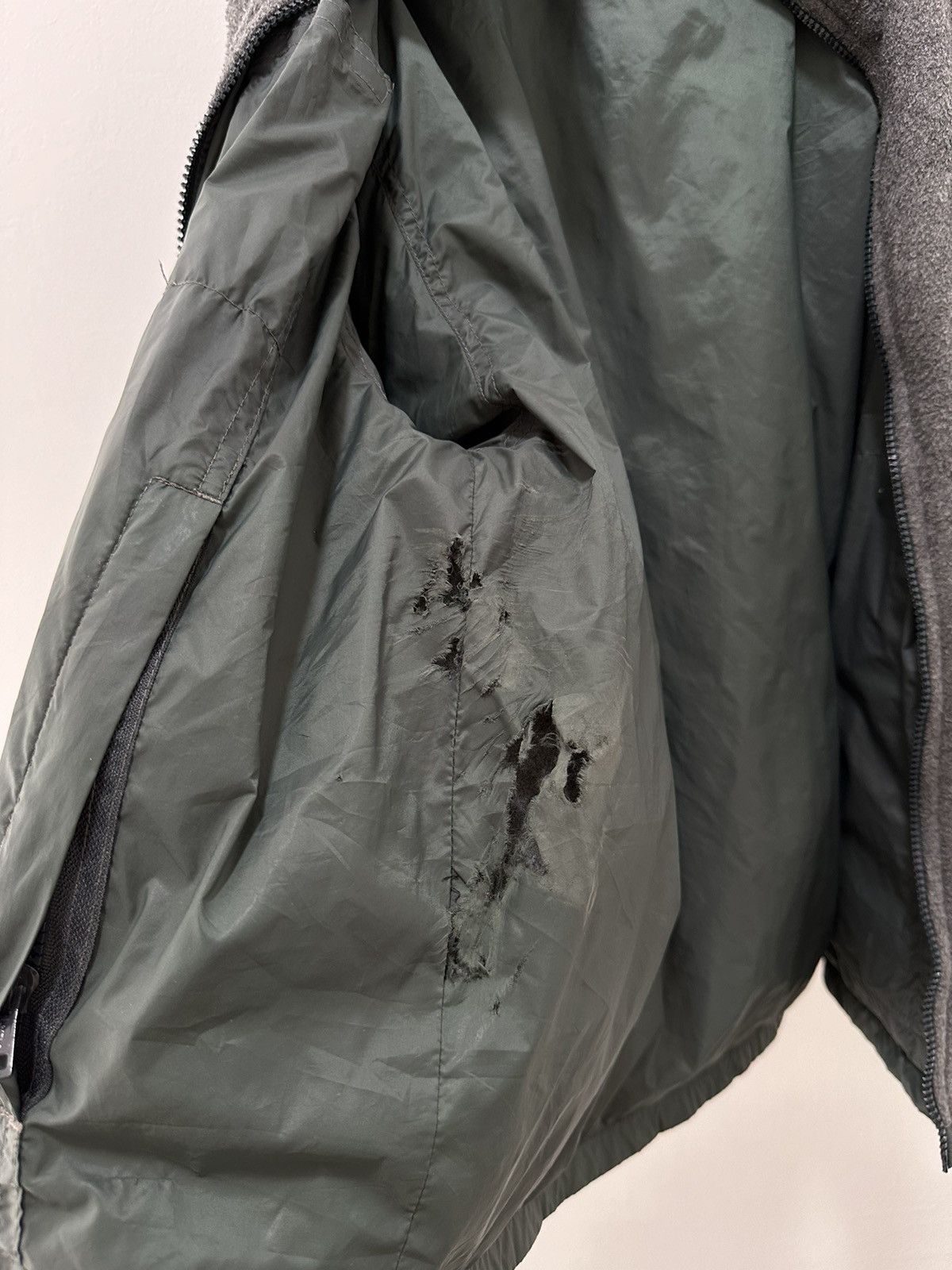 Moncler Vintage Moncler Fleece Jacket Riversible Design 3 Pocket Size US M / EU 48-50 / 2 - 10 Thumbnail