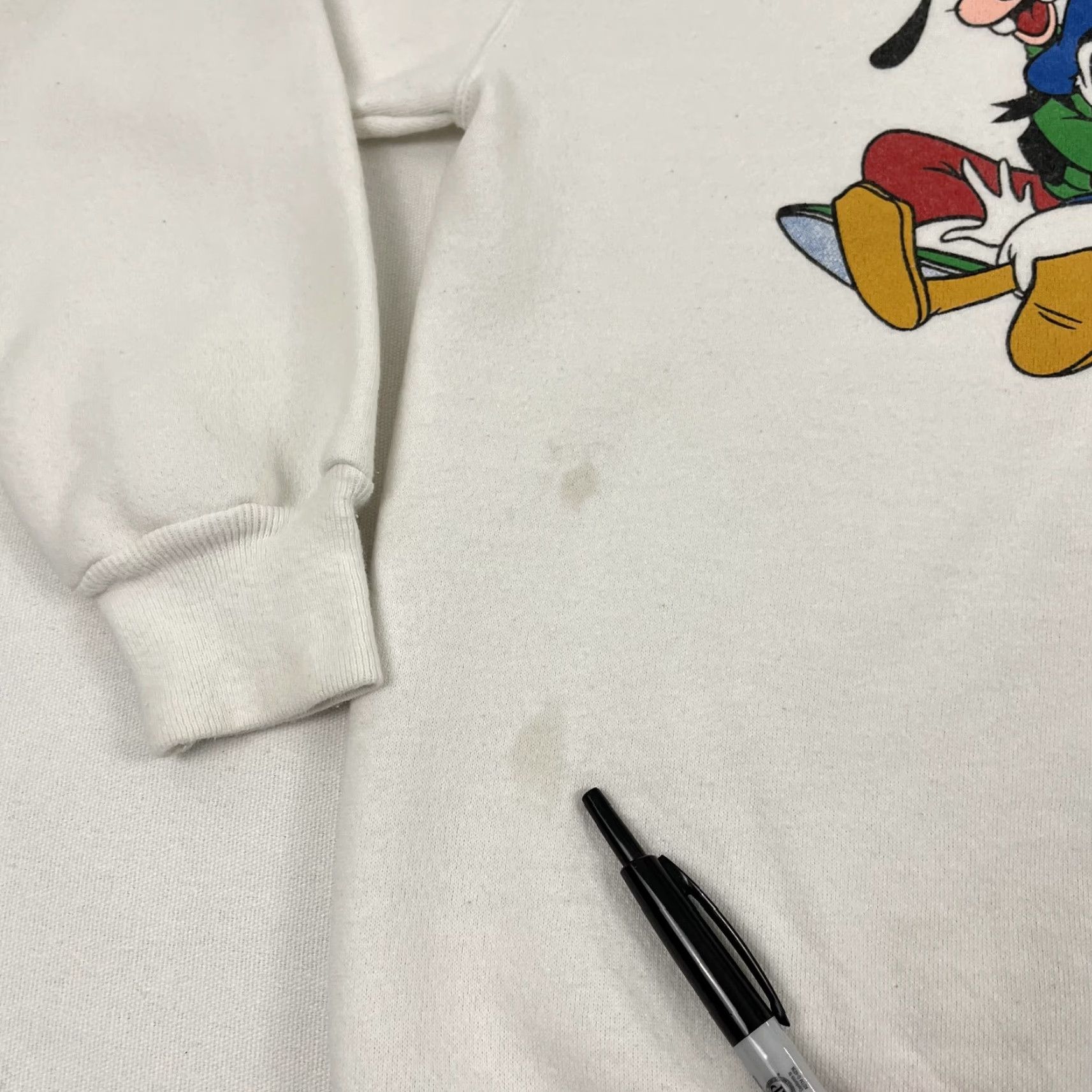 Disney VTG Disney Sweatshirt Adult Medium White Graphic Crewneck Pullover Mickey Mouse 90s Men Women Size M / US 6-8 / IT 42-44 - 6 Thumbnail