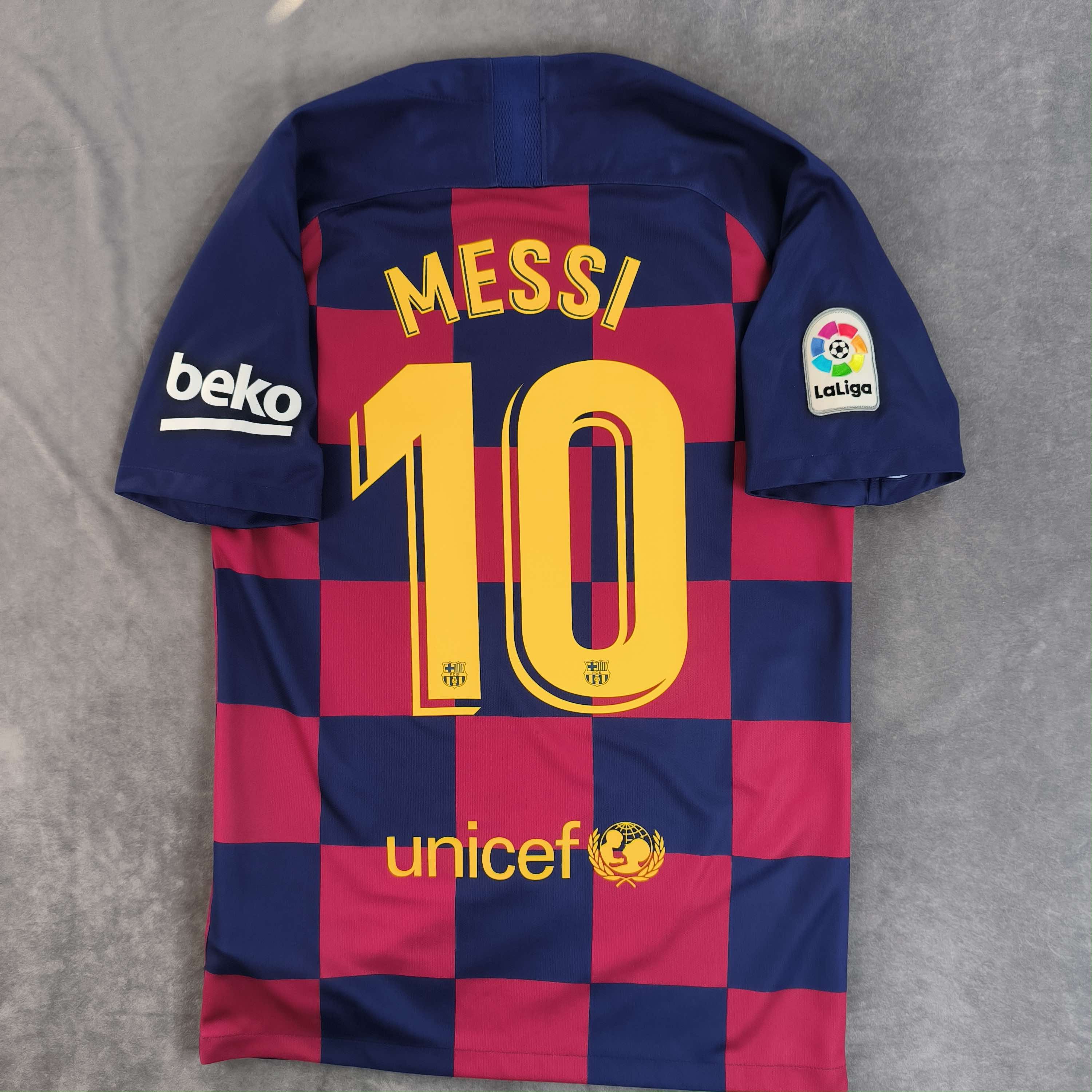 FC Barcelona 2019-20 Nike home Messi football jersey size S