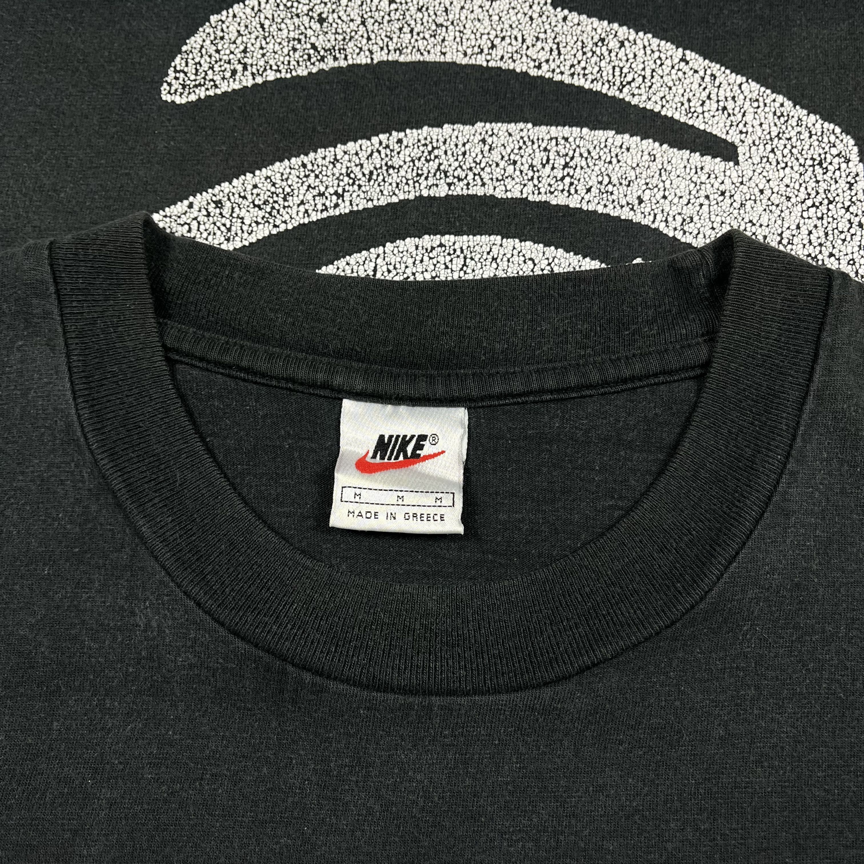 Nike Iconic Vintage Nike Basketball Big Logo T Shirt 90’s Size US M / EU 48-50 / 2 - 15 Thumbnail