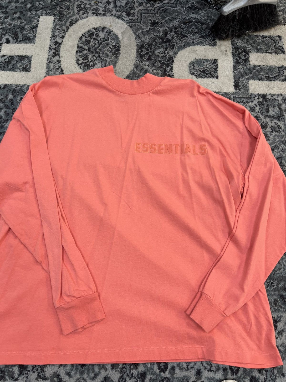 Essentials ESSENTIALS FW22 Coral Long Sleeve Size US L / EU 52-54 / 3 - 1 Thumbnail