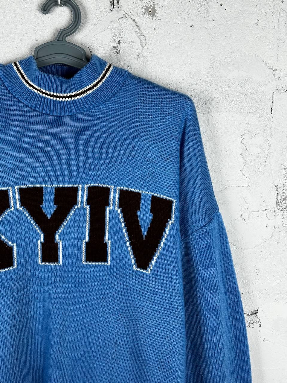 Designer Oversized Knitted KYIV Made In Ukraine Sweater Blue Size US L / EU 52-54 / 3 - 4 Thumbnail