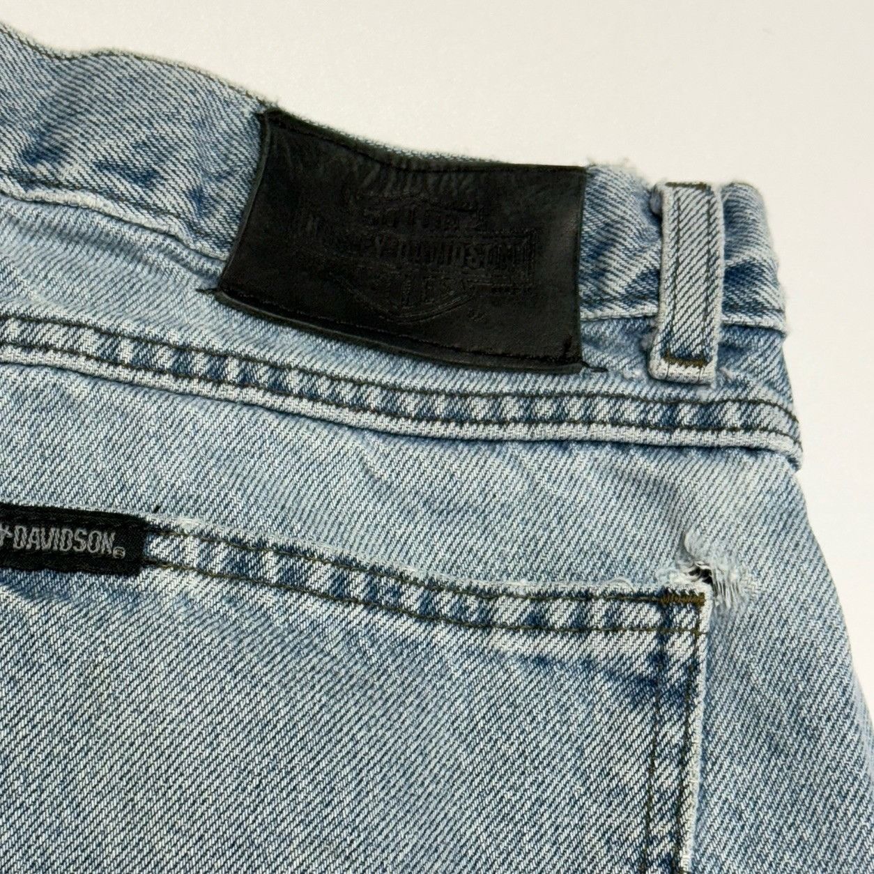 Harley Davidson Harley Davidson Jeans Mens 34x32 Light Wash Traditional Bike Size US 34 / EU 50 - 12 Thumbnail