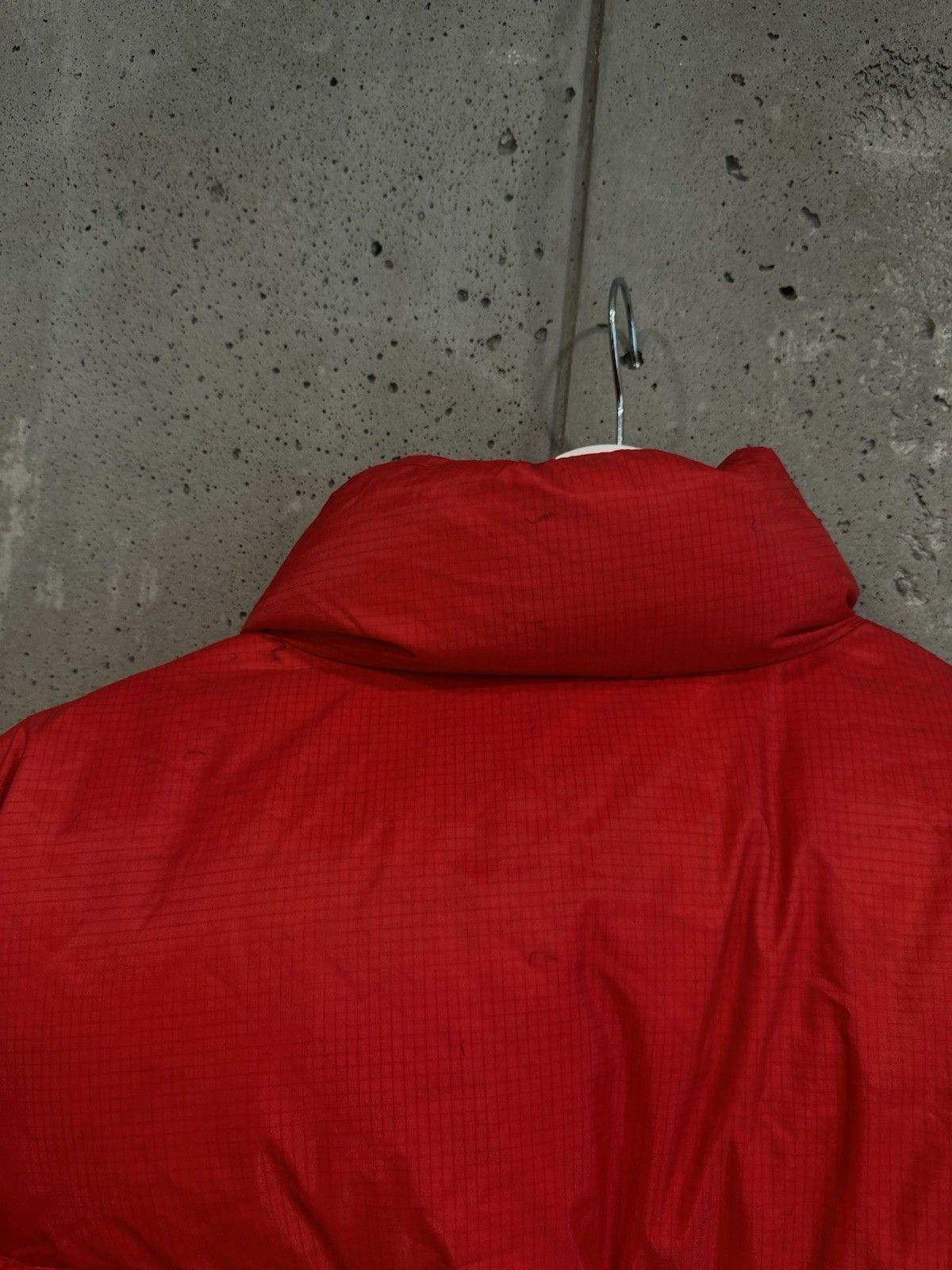 Tommy Hilfiger Vintage Tommy Hilfiger Down Puffer Jacket Size Men’s XL Size US XL / EU 56 / 4 - 10 Thumbnail