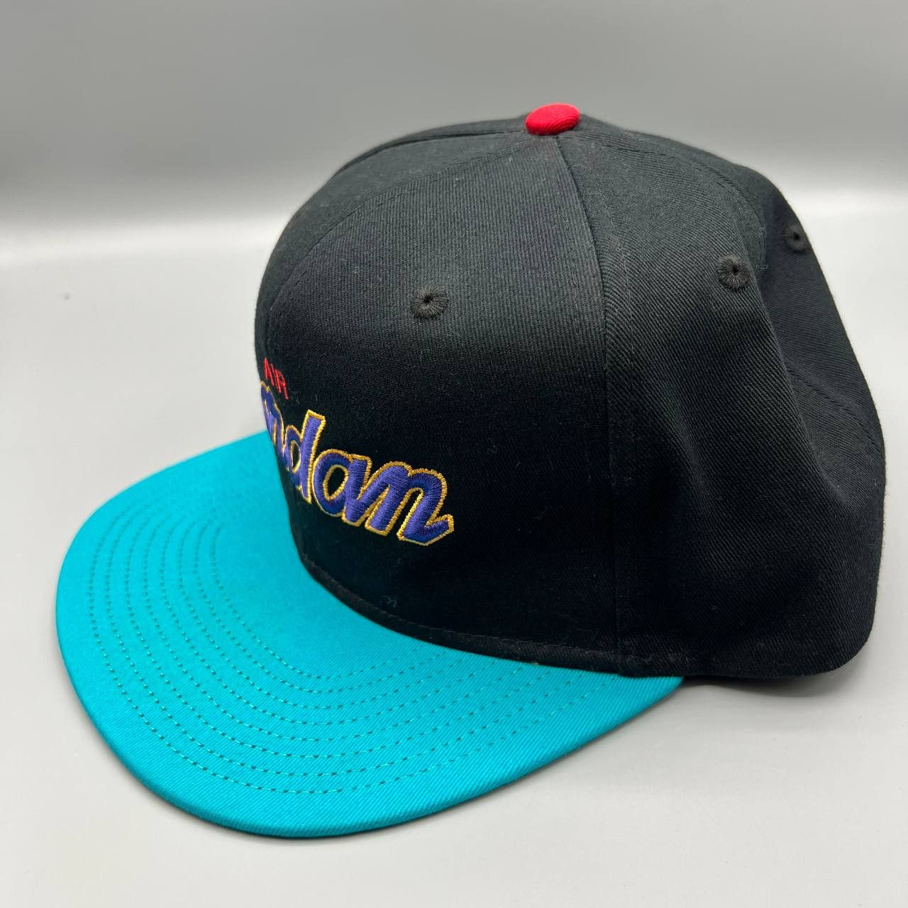 Jordan Brand Air Jordan Hat Men Embroidered Logo Jumpman Snap Back Cap Size ONE SIZE - 2 Thumbnail