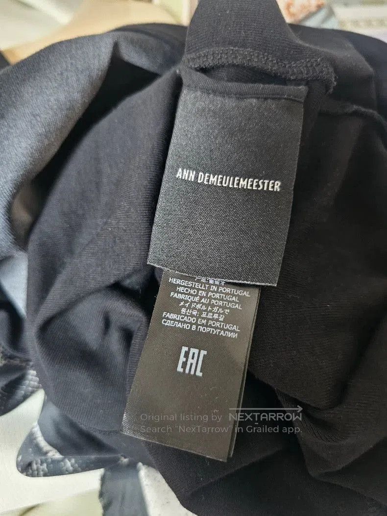 Ann Demeulemeester ann demeulemeester sleeveless black graphic tank top. Size US S / EU 44-46 / 1 - 6 Thumbnail