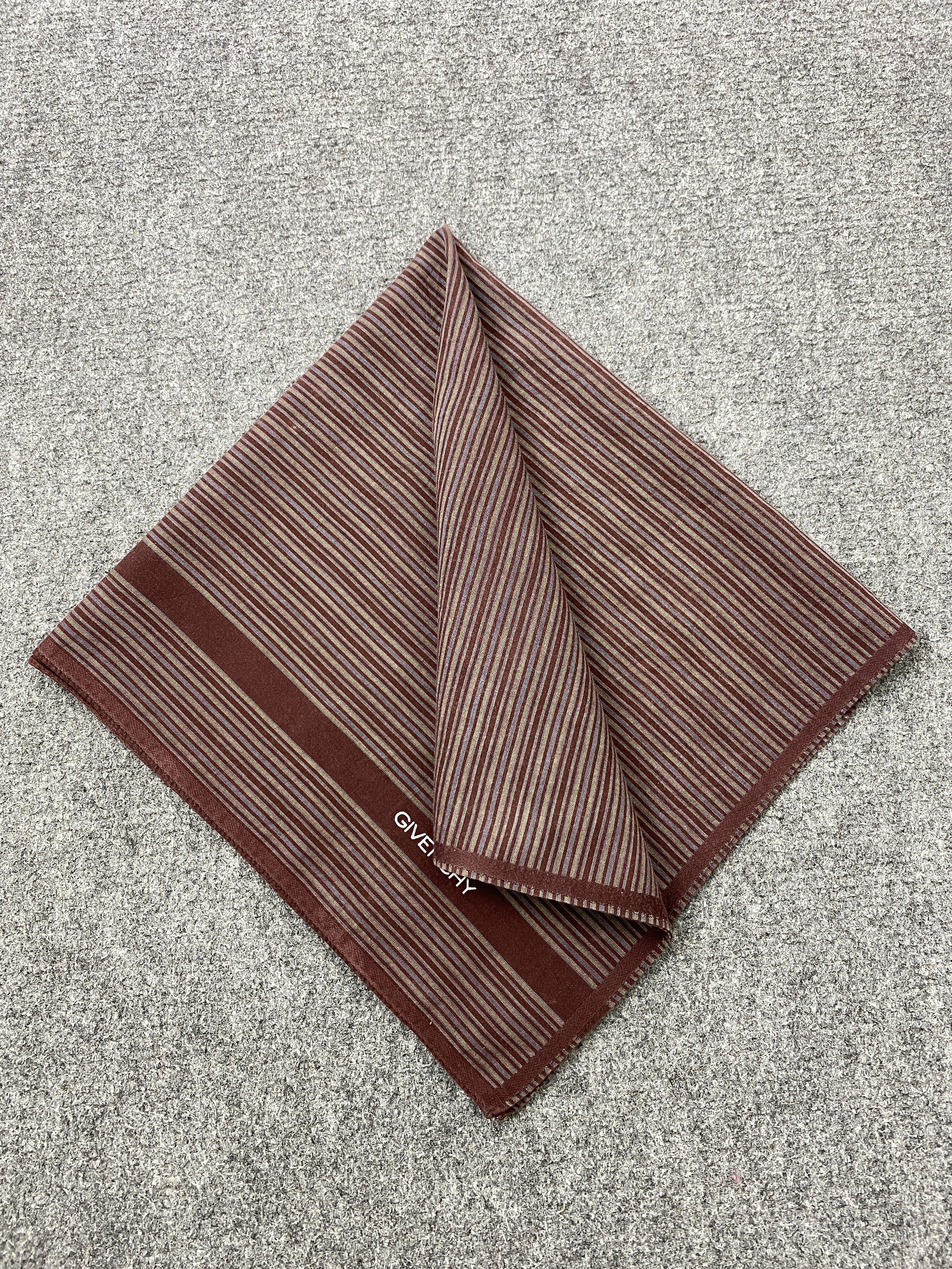 Givenchy Givenchy Bandana / Handkerchief / Neckerchief HKC0676 Size ONE SIZE - 3 Thumbnail
