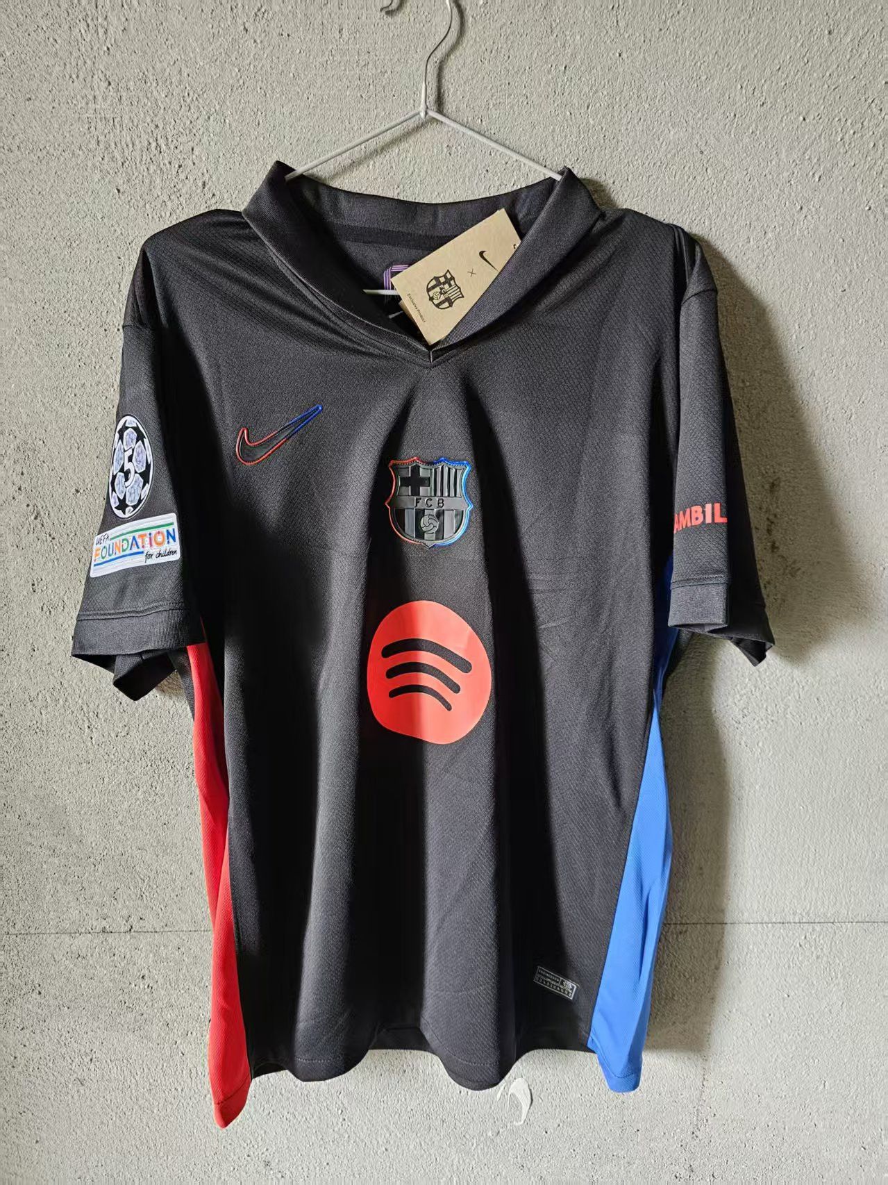 Other 2025 Barcelona Lamine Yamal Jersey Away Size US L / EU 52-54 / 3 - 2 Thumbnail