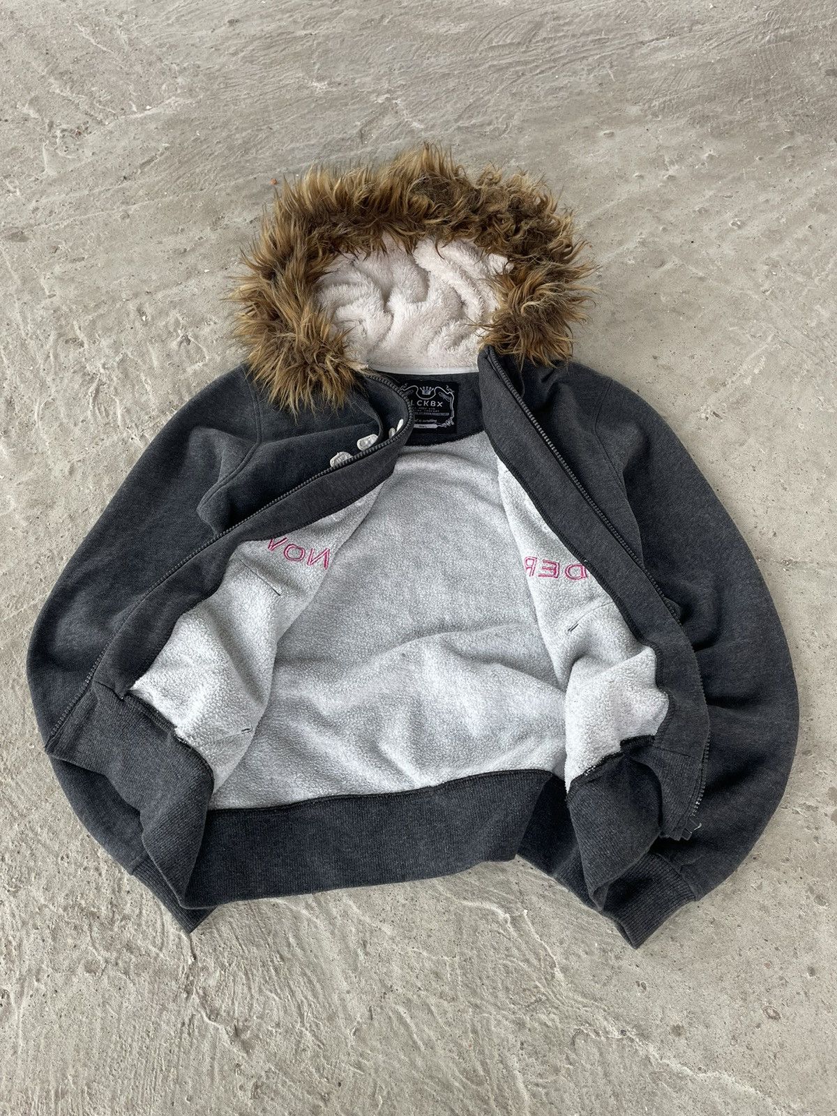 Japanese Brand × Vintage Crazy Y2K NorthPoint Faux Fur Zip Hoodie Japanese LGB Style Size US S / EU 44-46 / 1 - 7 Thumbnail