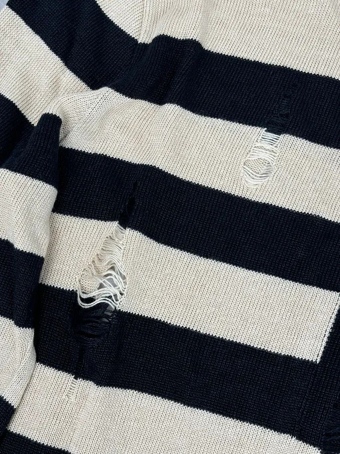 Balmain SS2016 Balmain Black Cream Linen Stars Ripped Sweater Size US L / EU 52-54 / 3 - 8 Thumbnail
