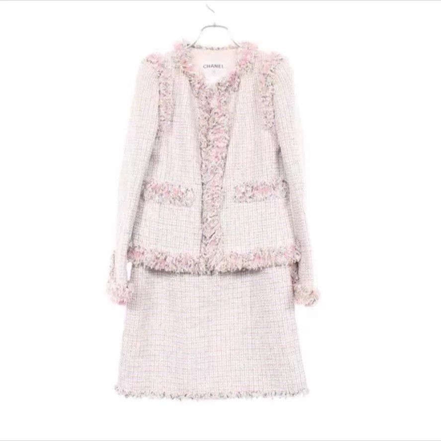 Chanel CHANEL women's suit Size L / US 10 / IT 46 - 1 Thumbnail