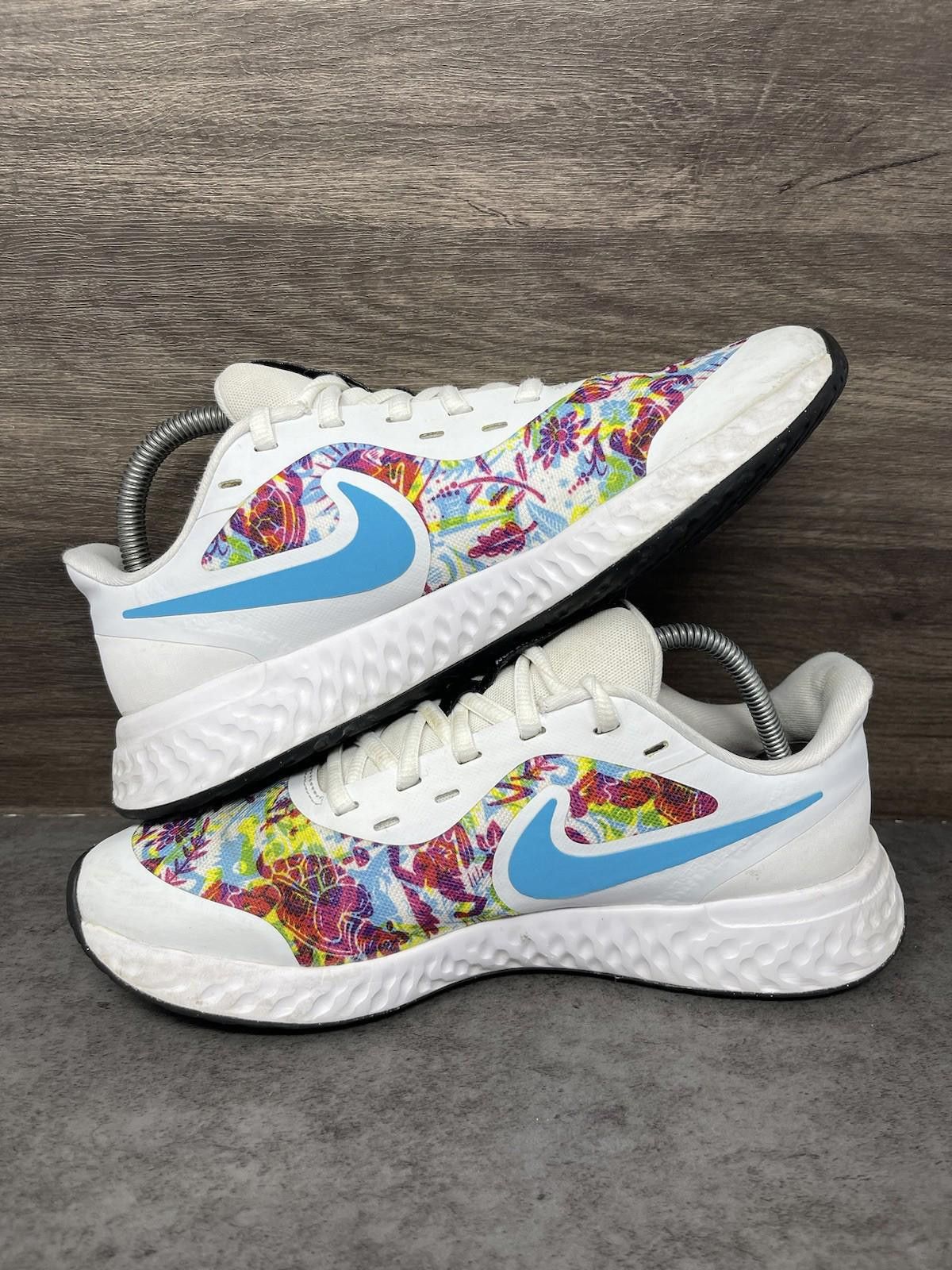 Nike Nike Revolution 5 Running Shoes Kids Size 6Y Fable Pink Size US 6 / EU 39 - 7 Thumbnail