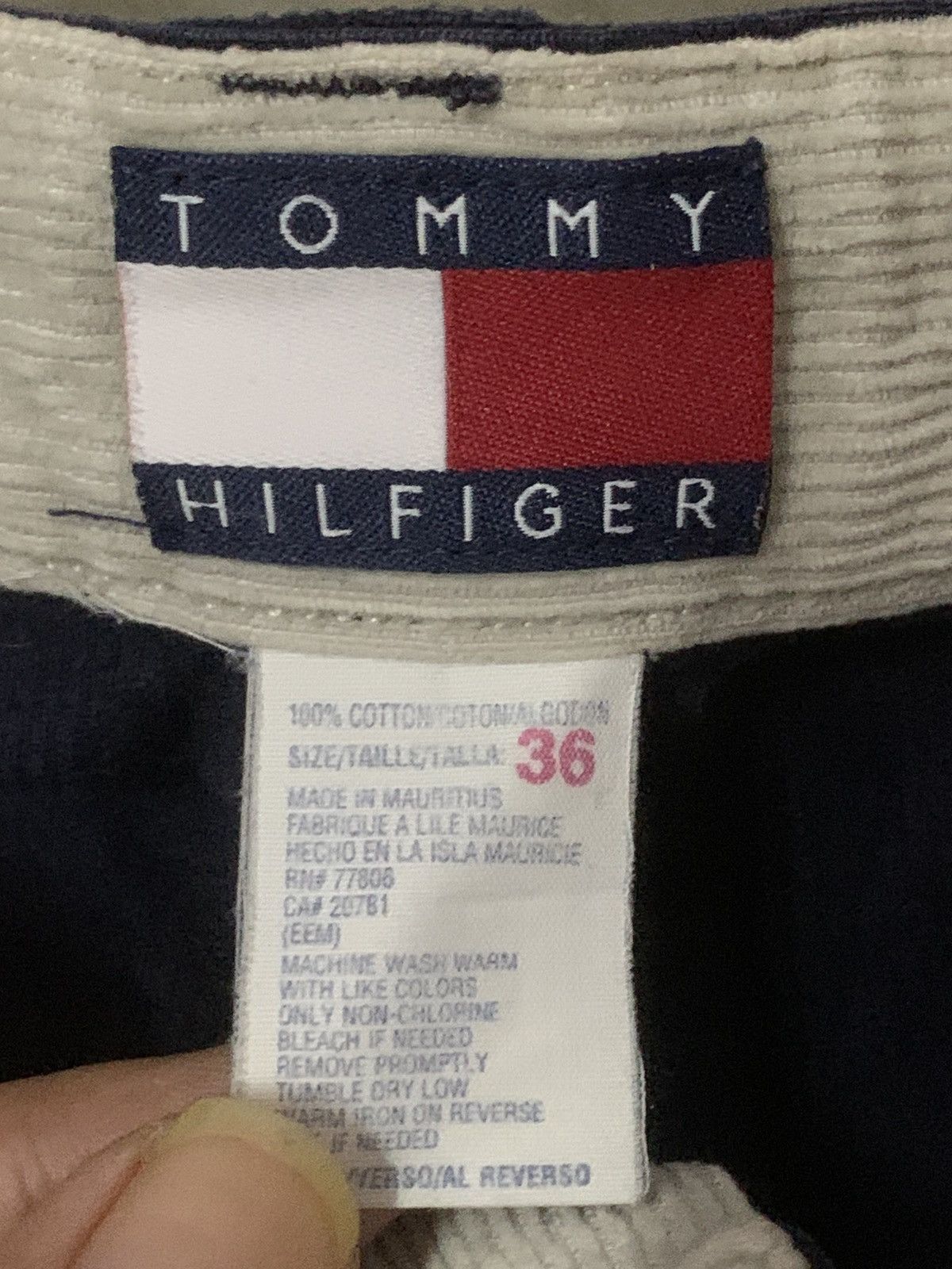 Tommy Hilfiger Tommy Hilfiger Coudroy Short Pants Size US 36 / EU 52 - 5 Thumbnail
