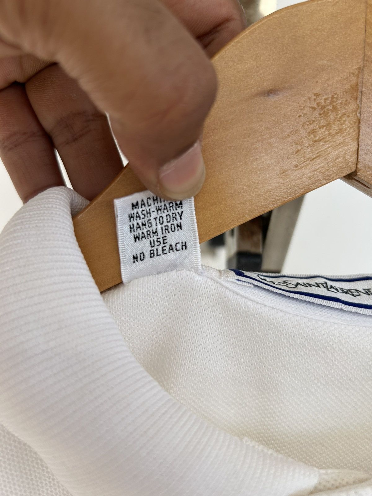 Yves Saint Laurent YSL Polo White Plain Vintage Size US L / EU 52-54 / 3 - 4 Thumbnail