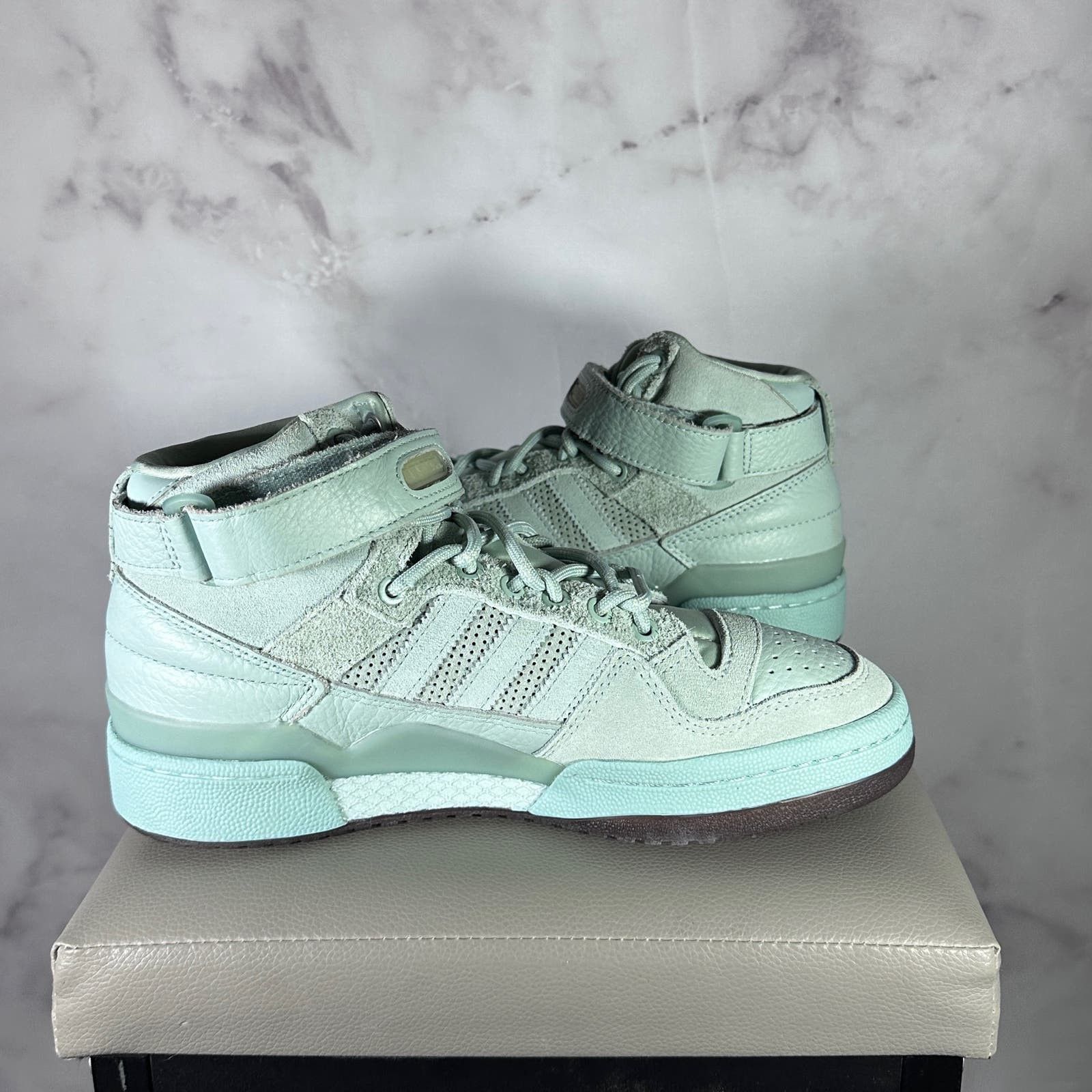 Adidas Ivy Park Forum Mid Green Tint Size US 9.5 / IT 39.5 - 9 Thumbnail