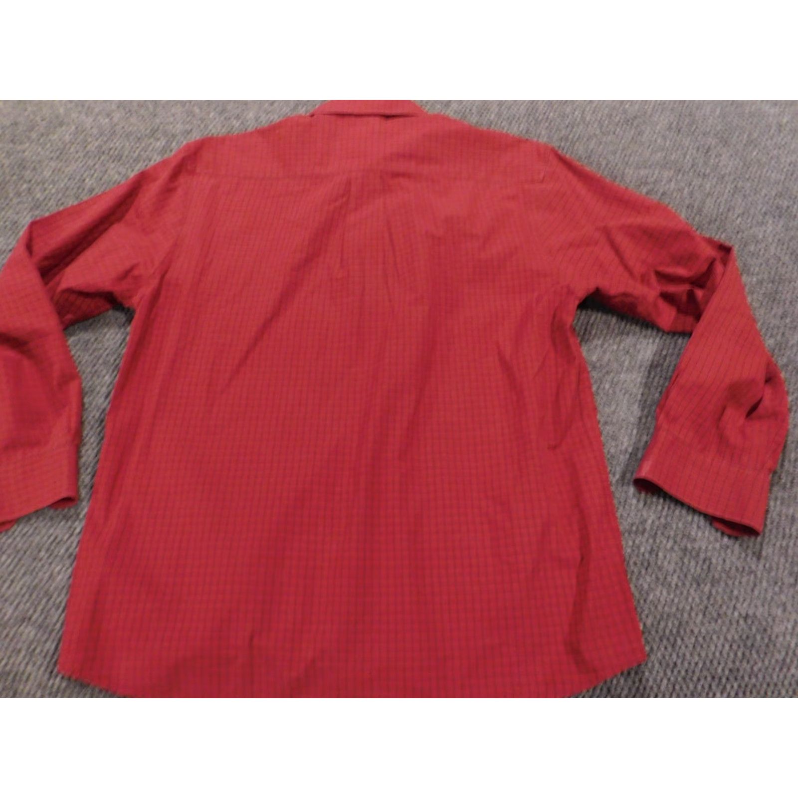 Old Navy Old Navy Mens Shirt Small Red Plaid Button-Down Long Sleeve Slim Fit with Pockets Size US S / EU 44-46 / 1 - 6 Thumbnail