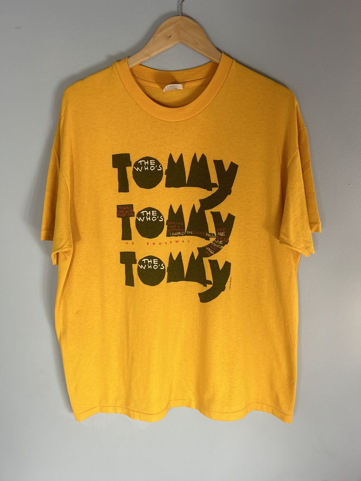 Hanes Vintage 1992 The Who On Broadway Tee Size US XL / EU 56 / 4 - 1 Thumbnail
