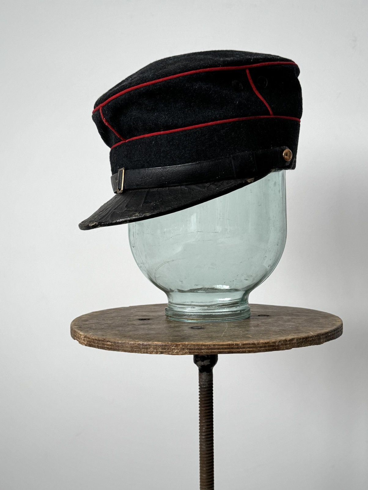 Vintage WW1 Swiss Army Kepi Visor Hat Size ONE SIZE - 1 Thumbnail